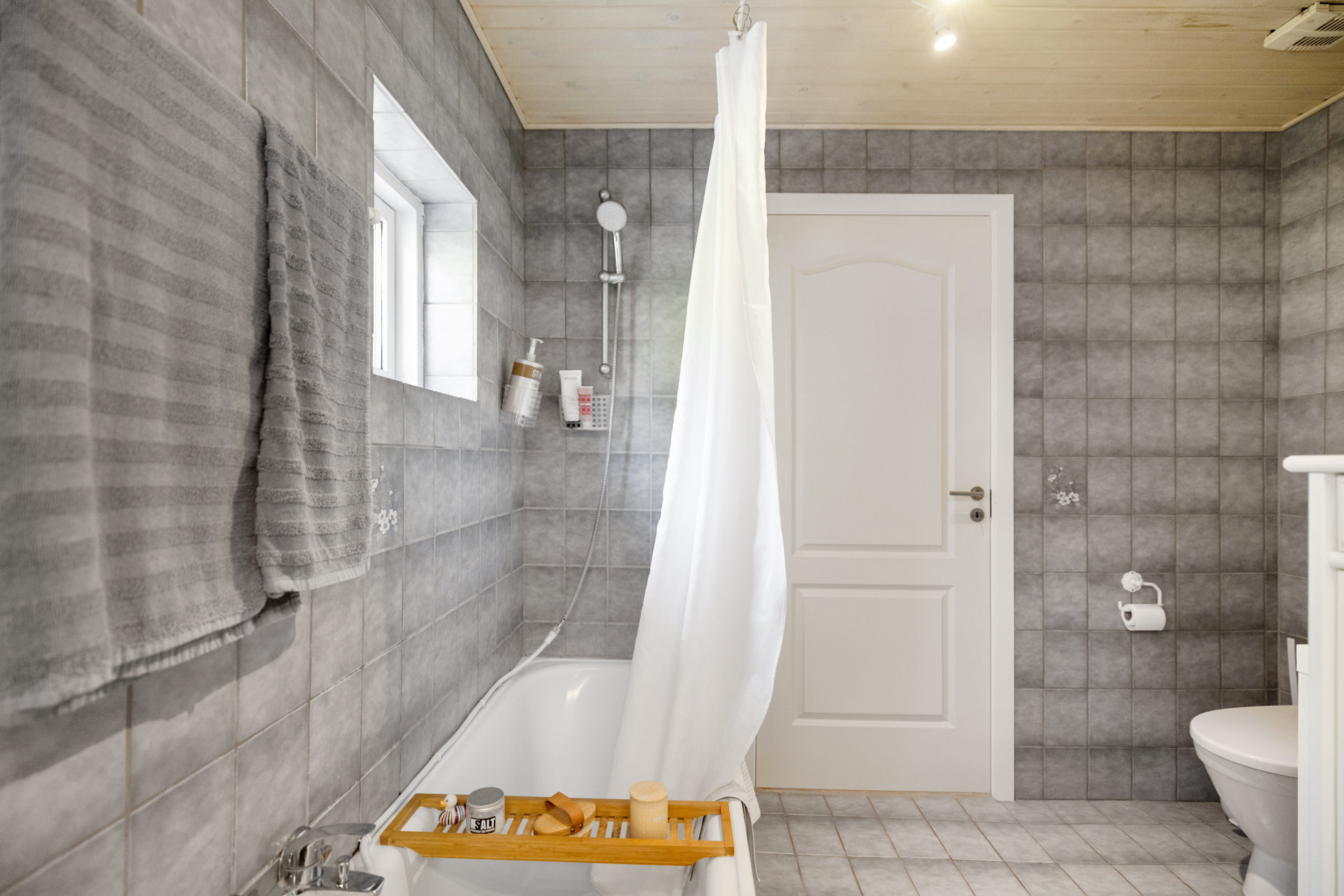 Fremhævet  billede i fuldskærmstilstand. Billede af Holmstrupgårdvej 146, Holmstrup, 8210 Aarhus V