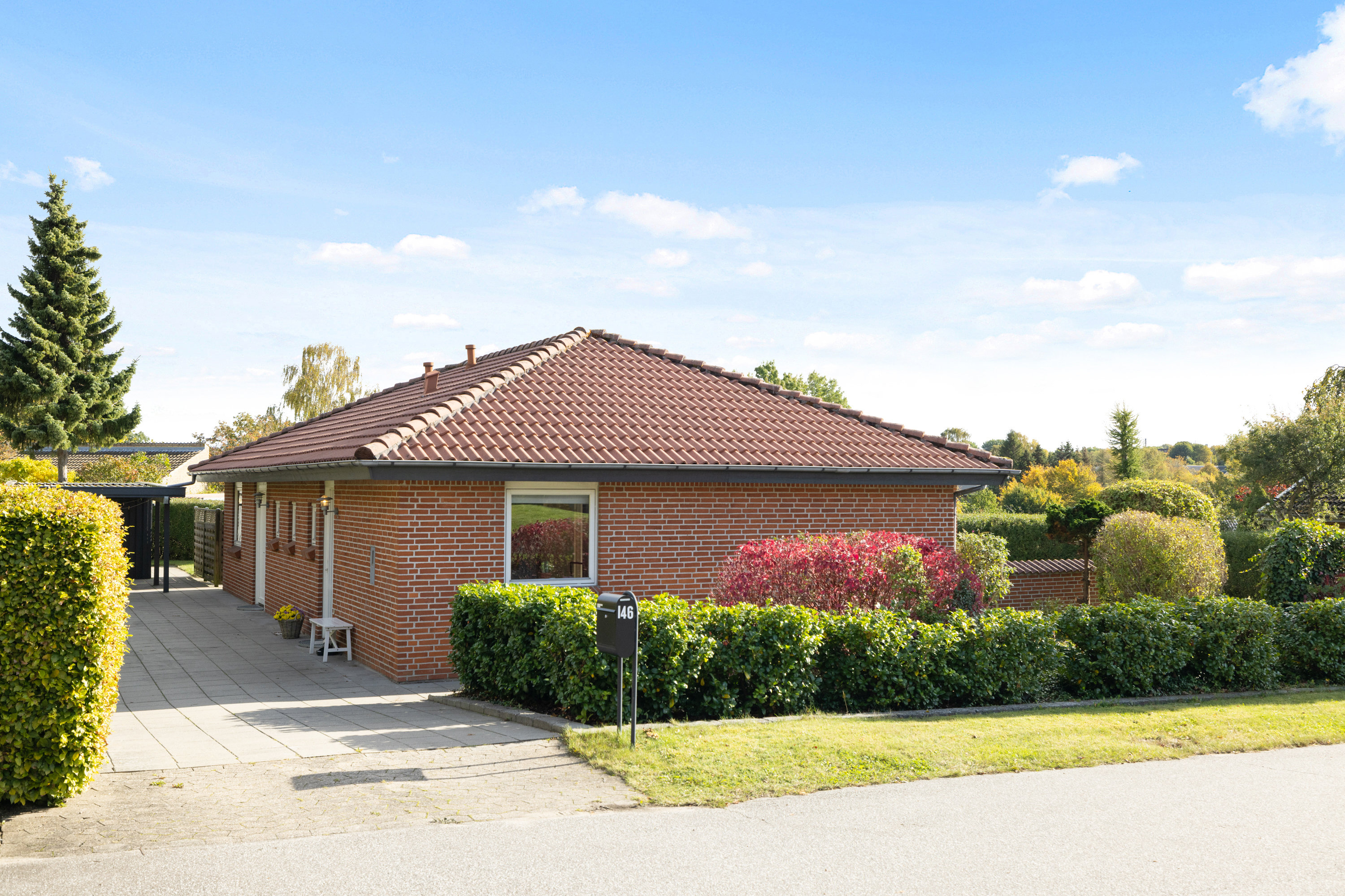 Fremhævet  billede i fuldskærmstilstand. Billede af Holmstrupgårdvej 146, Holmstrup, 8210 Aarhus V