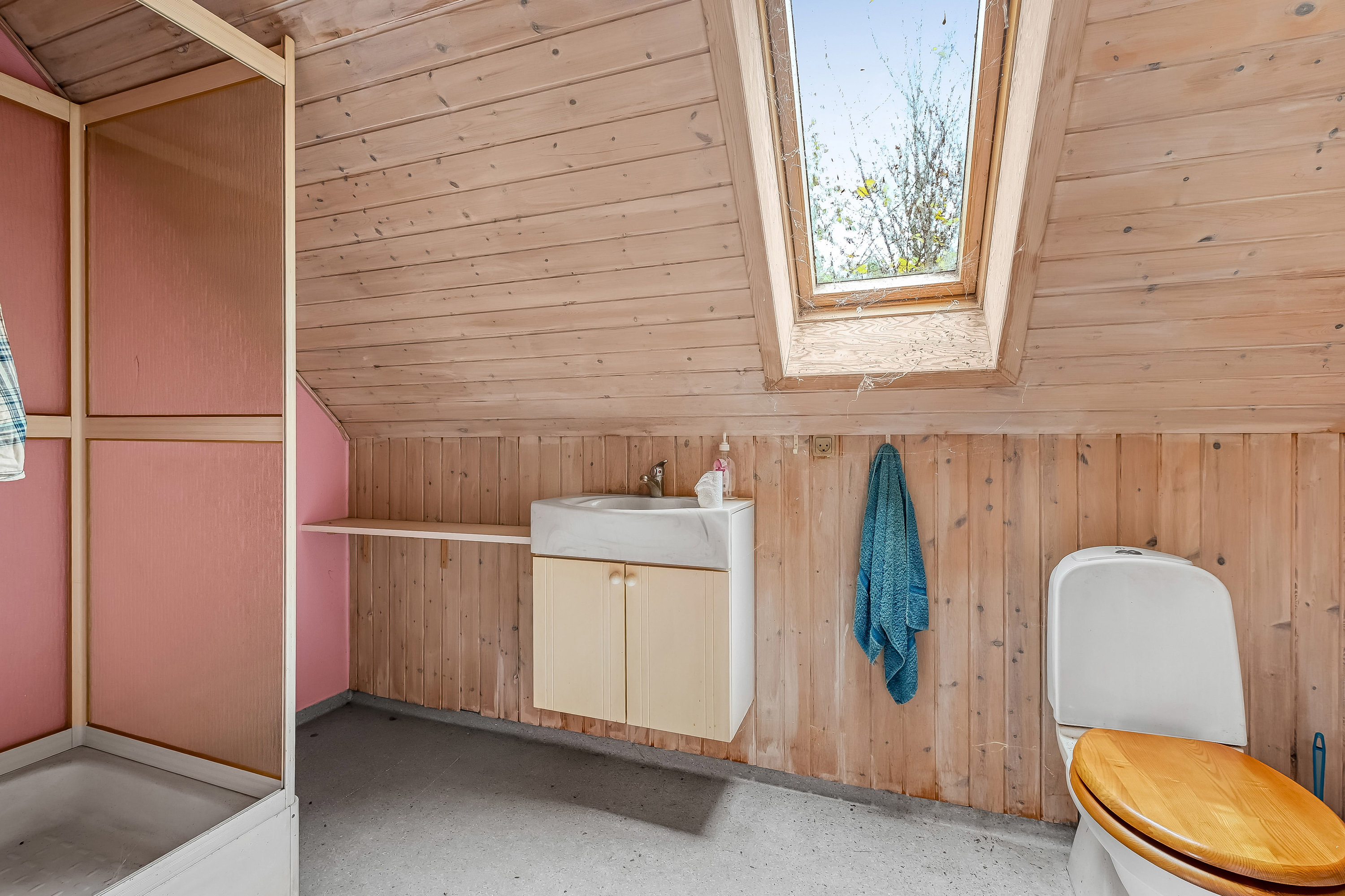 Fremhævet andet billede i fuldskærmstilstand. Billede af Mælkevejen 1, Vedersø, 6990 Ulfborg