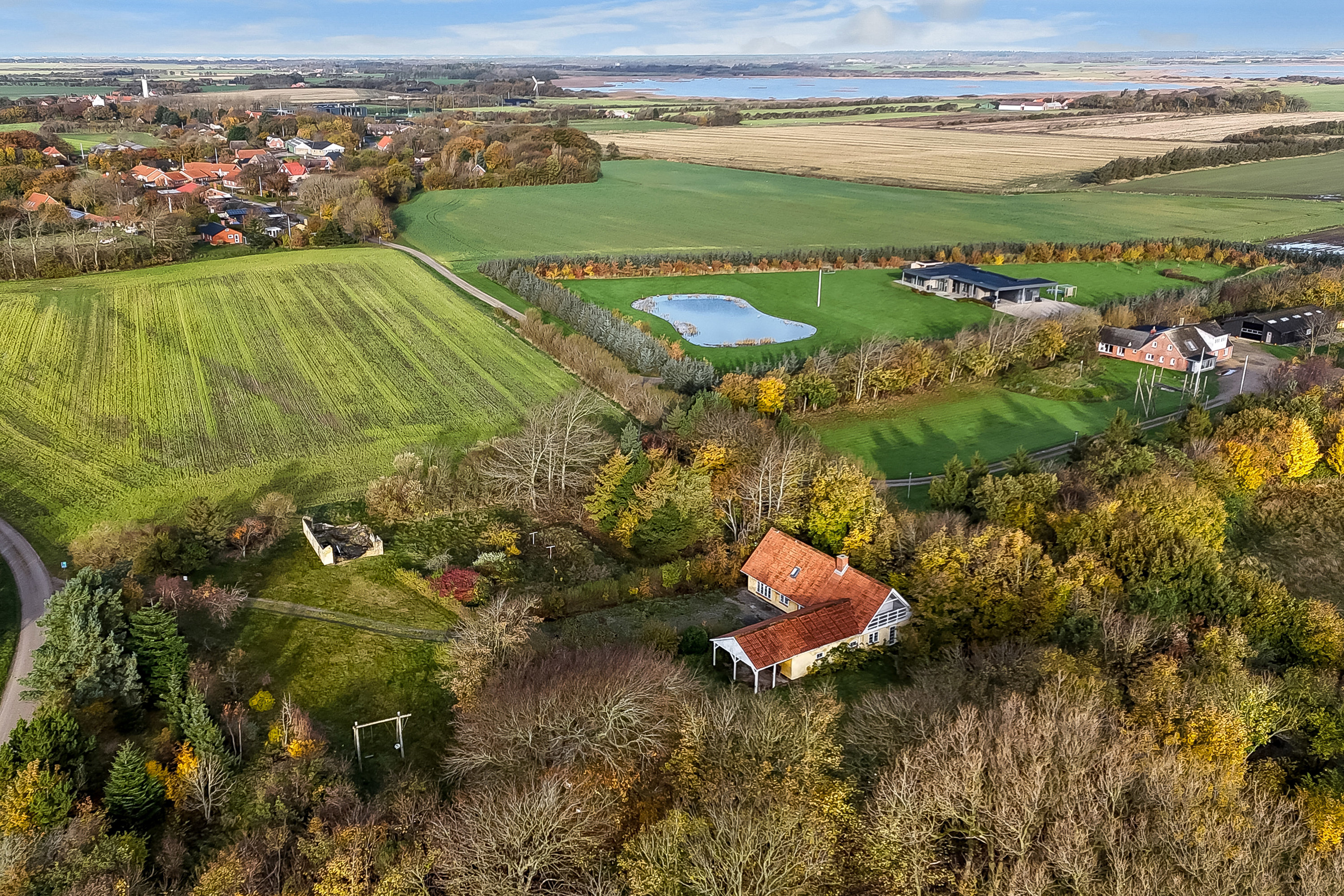 Fremhævet område billede i fuldskærmstilstand. Billede af Mælkevejen 1, Vedersø, 6990 Ulfborg