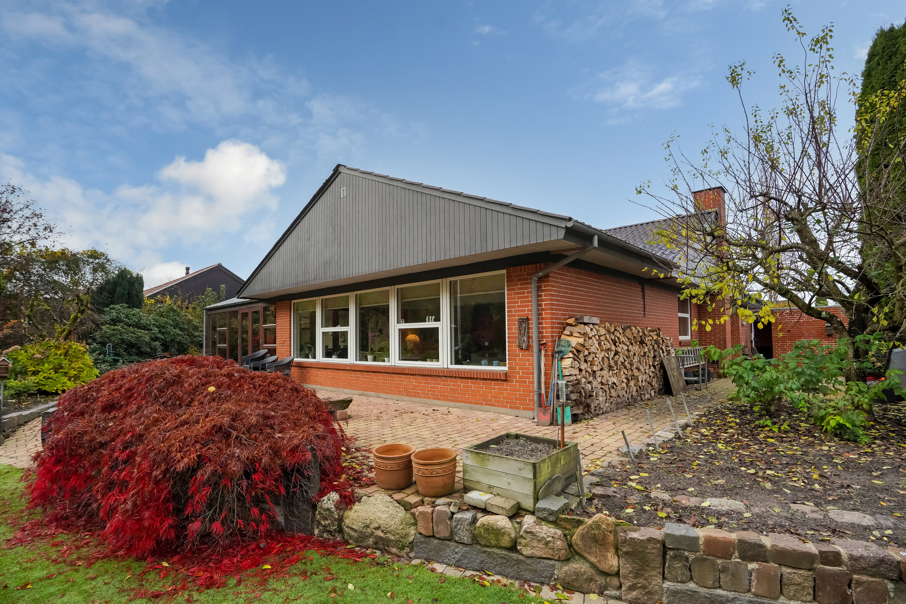 Fremhævet ejendommen billede i fuldskærmstilstand. Billede af Lindealle 21, 8740 Brædstrup