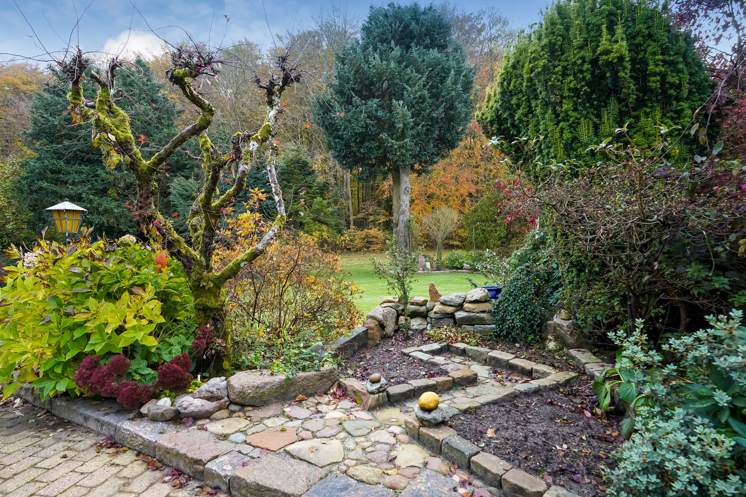 Fremhævet have billede i fuldskærmstilstand. Billede af Lindealle 21, 8740 Brædstrup