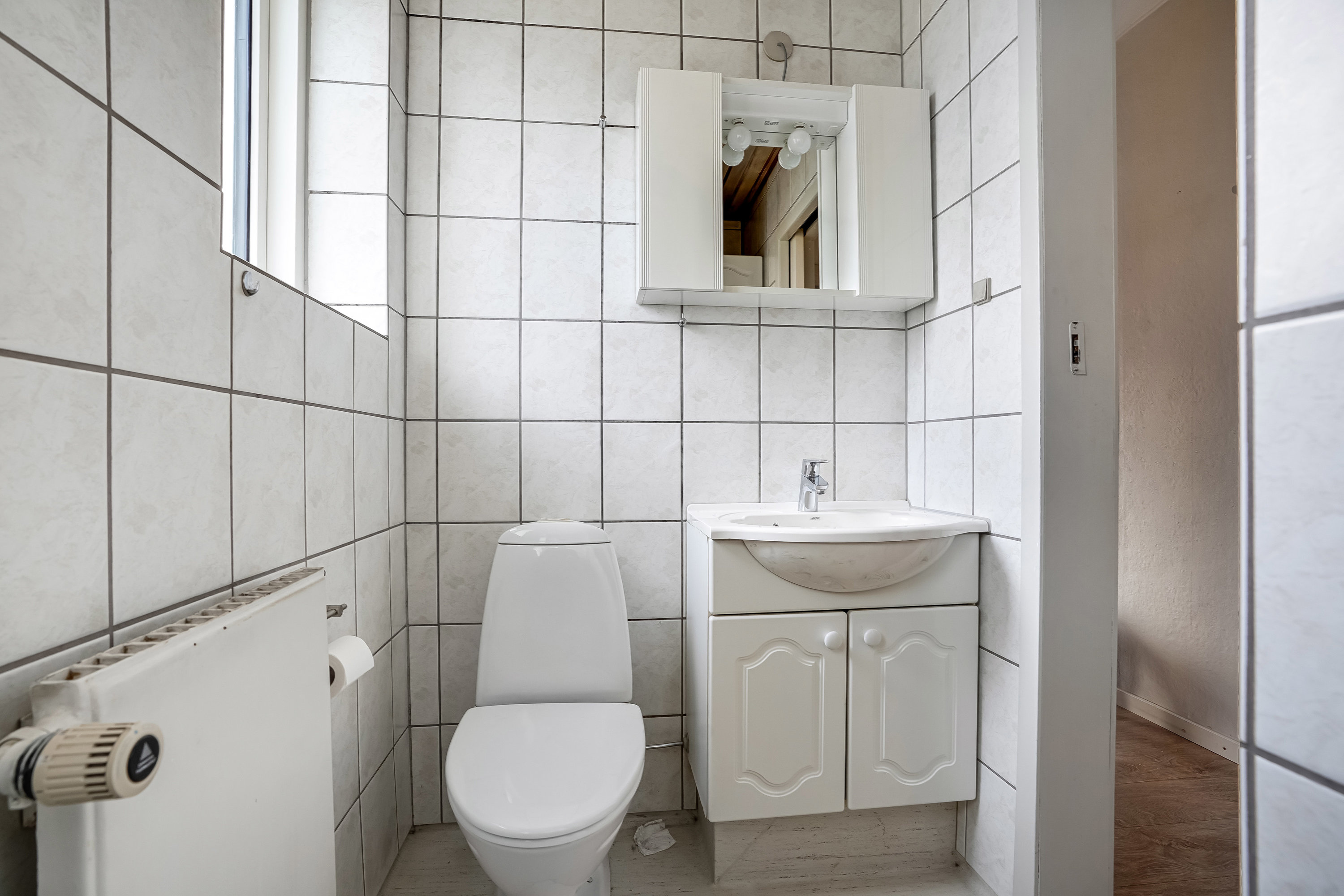 Fremhævet toilet billede i fuldskærmstilstand. Billede af Holmehusvej 41, 5000 Odense C