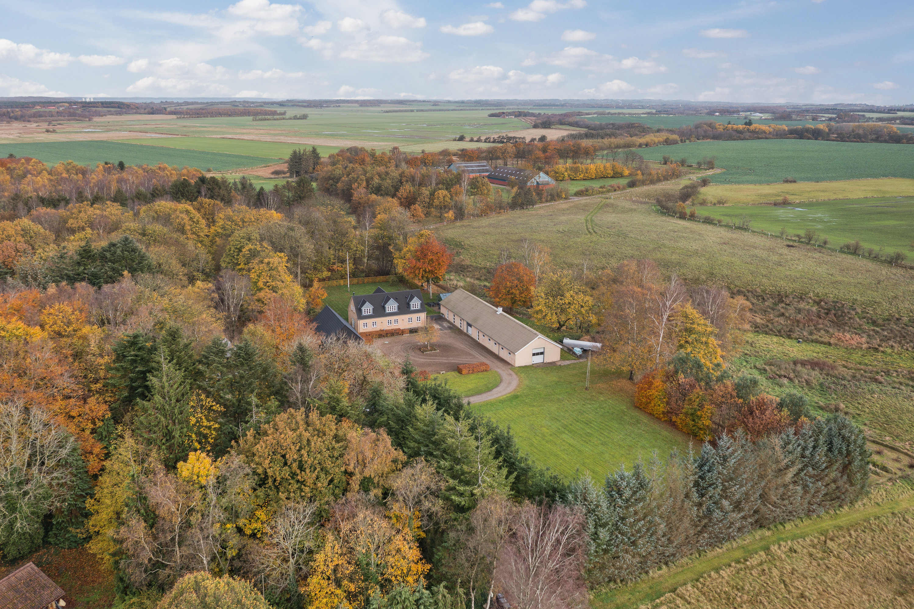 Fremhævet luftfoto billede i fuldskærmstilstand. Billede af Tastumvej 56, Tastum, 7850 Stoholm Jyll