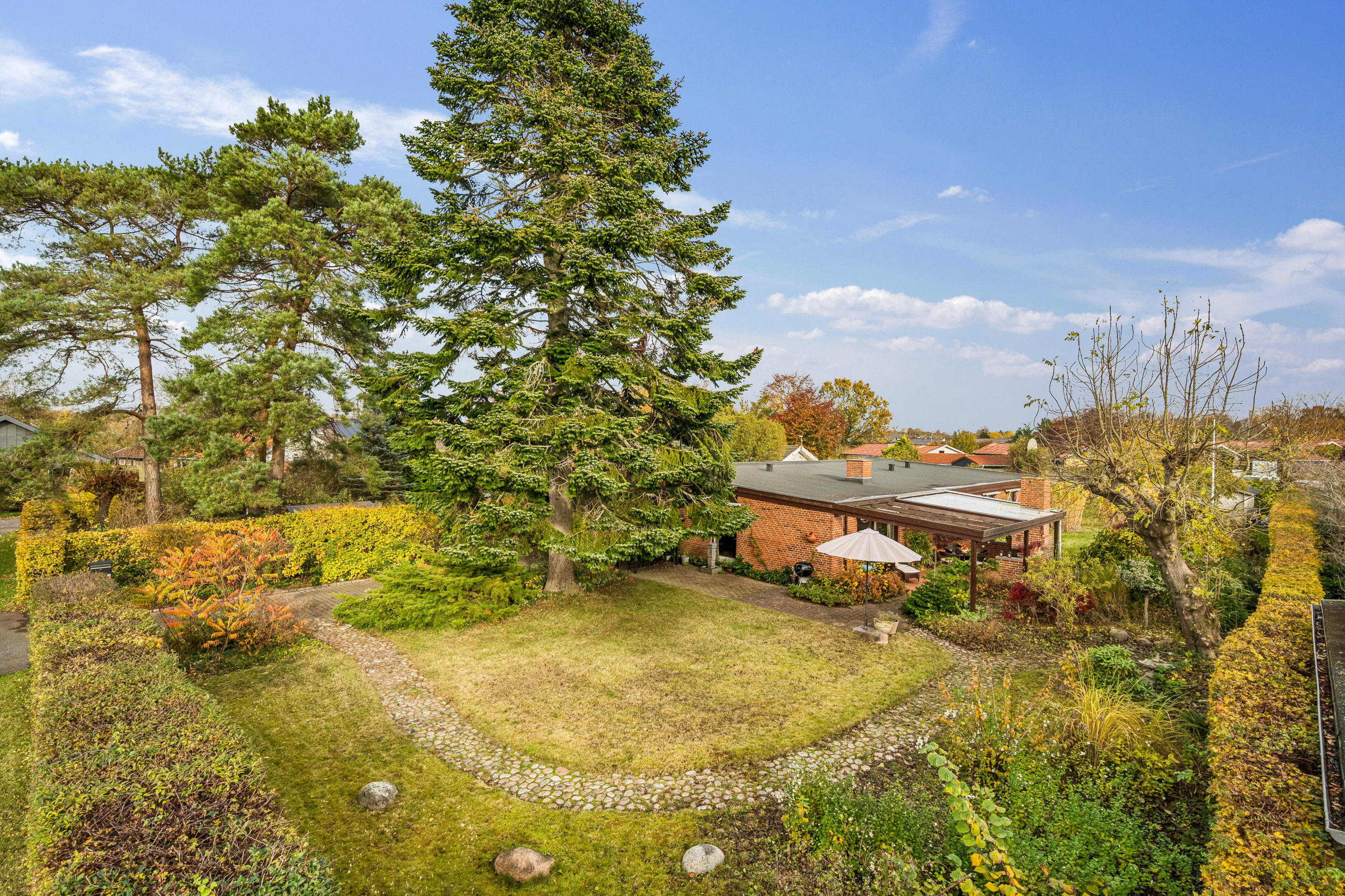 Fremhævet andet billede i fuldskærmstilstand. Billede af Johannes Grosens Vej 16, 8250 Egå