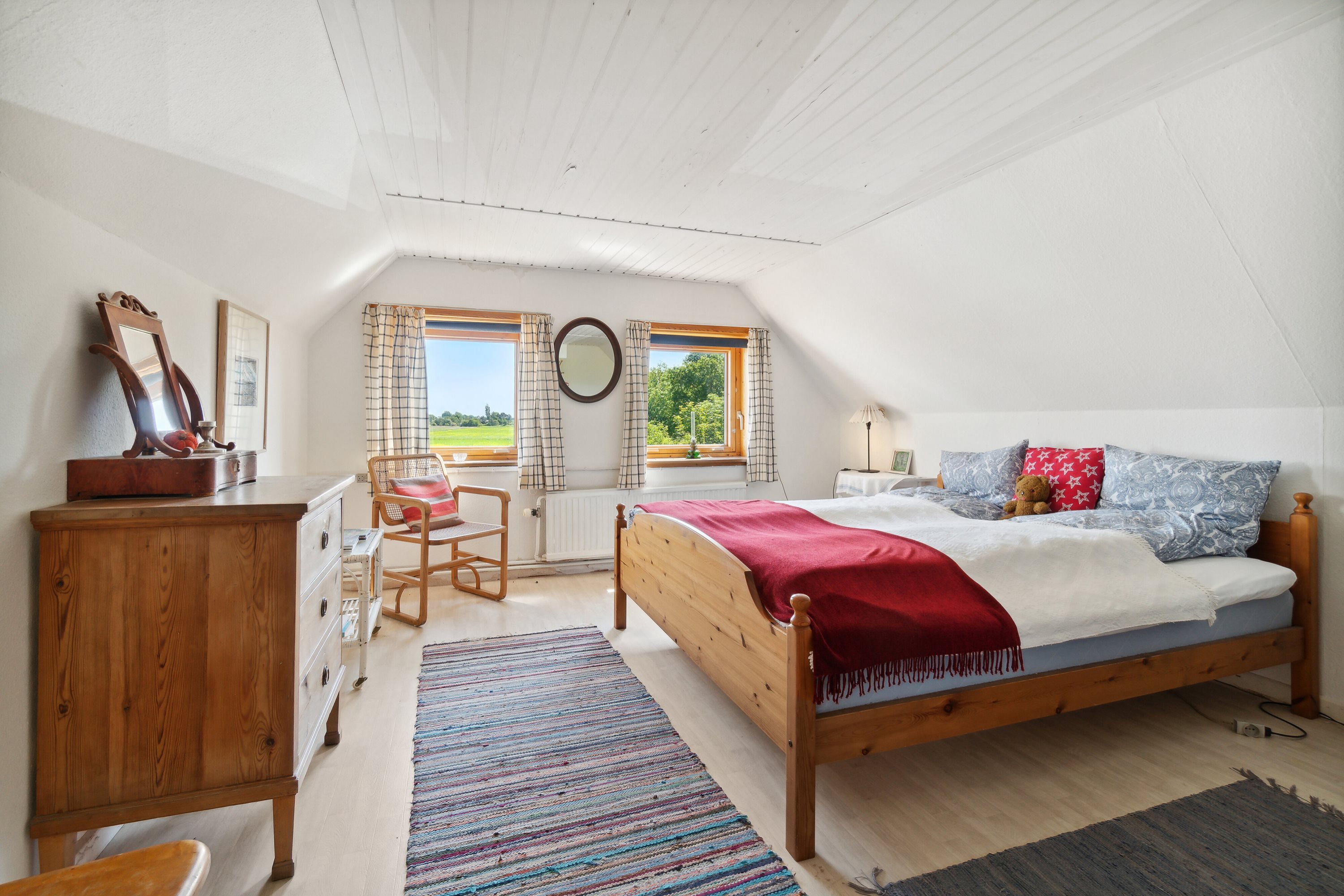 Fremhævet soveværelse billede i fuldskærmstilstand. Billede af Kalbyvejen 30, 3720 Aakirkeby