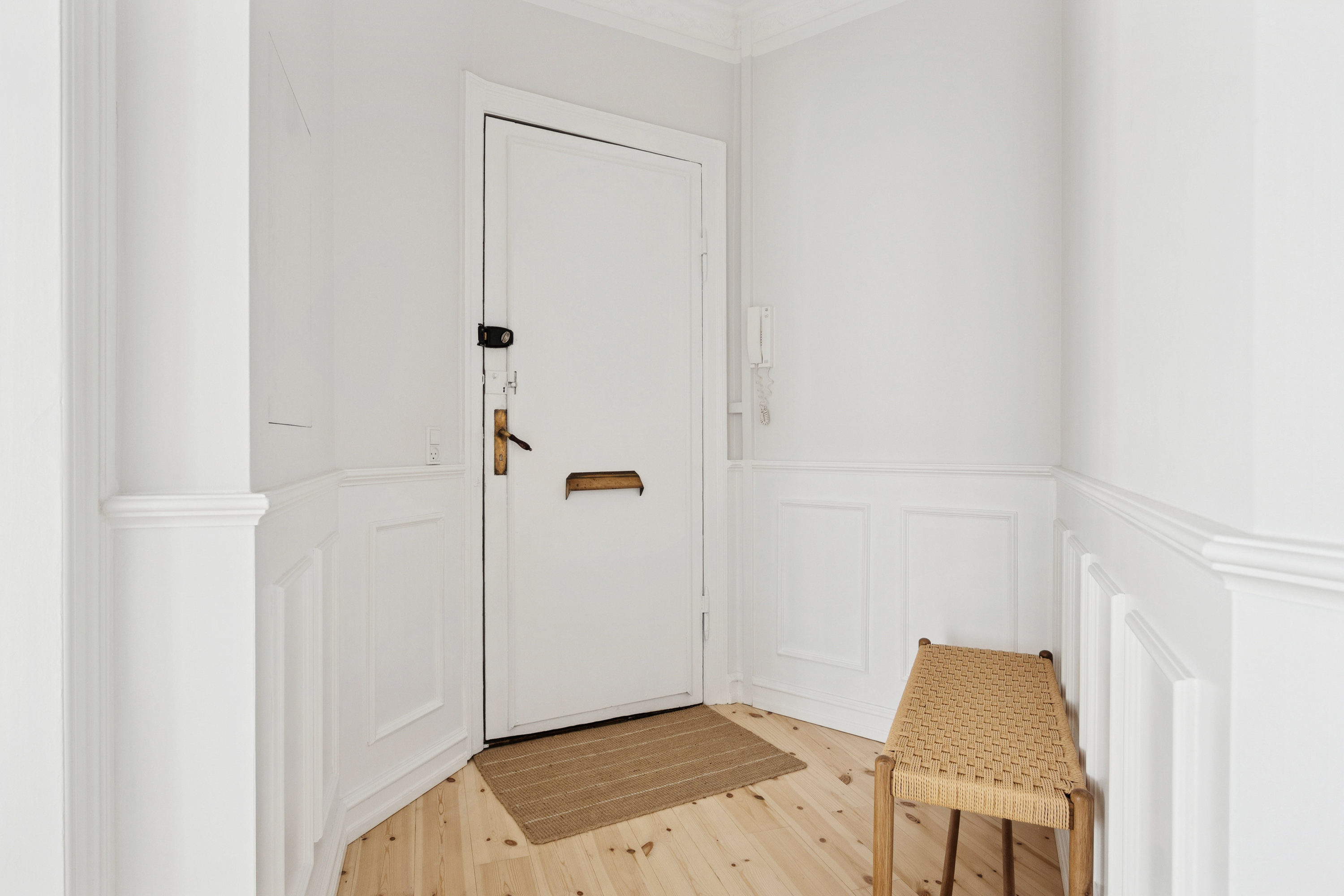 Fremhævet entré billede i fuldskærmstilstand. Billede af Jagtvej 137, 3. th., 2200 København N