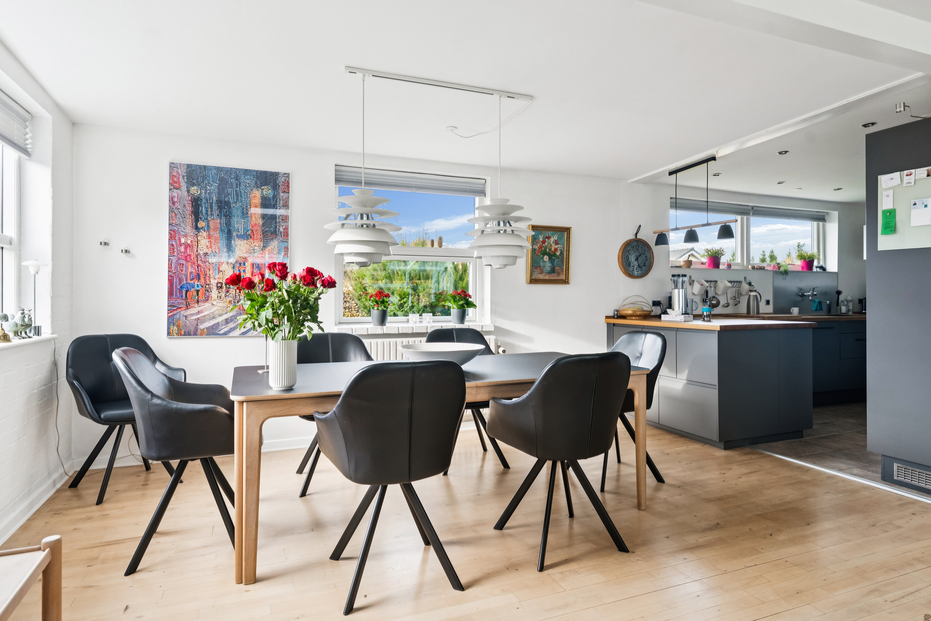 Fremhævet stue billede i fuldskærmstilstand. Billede af Yrsavej 20, 8920 Randers NV