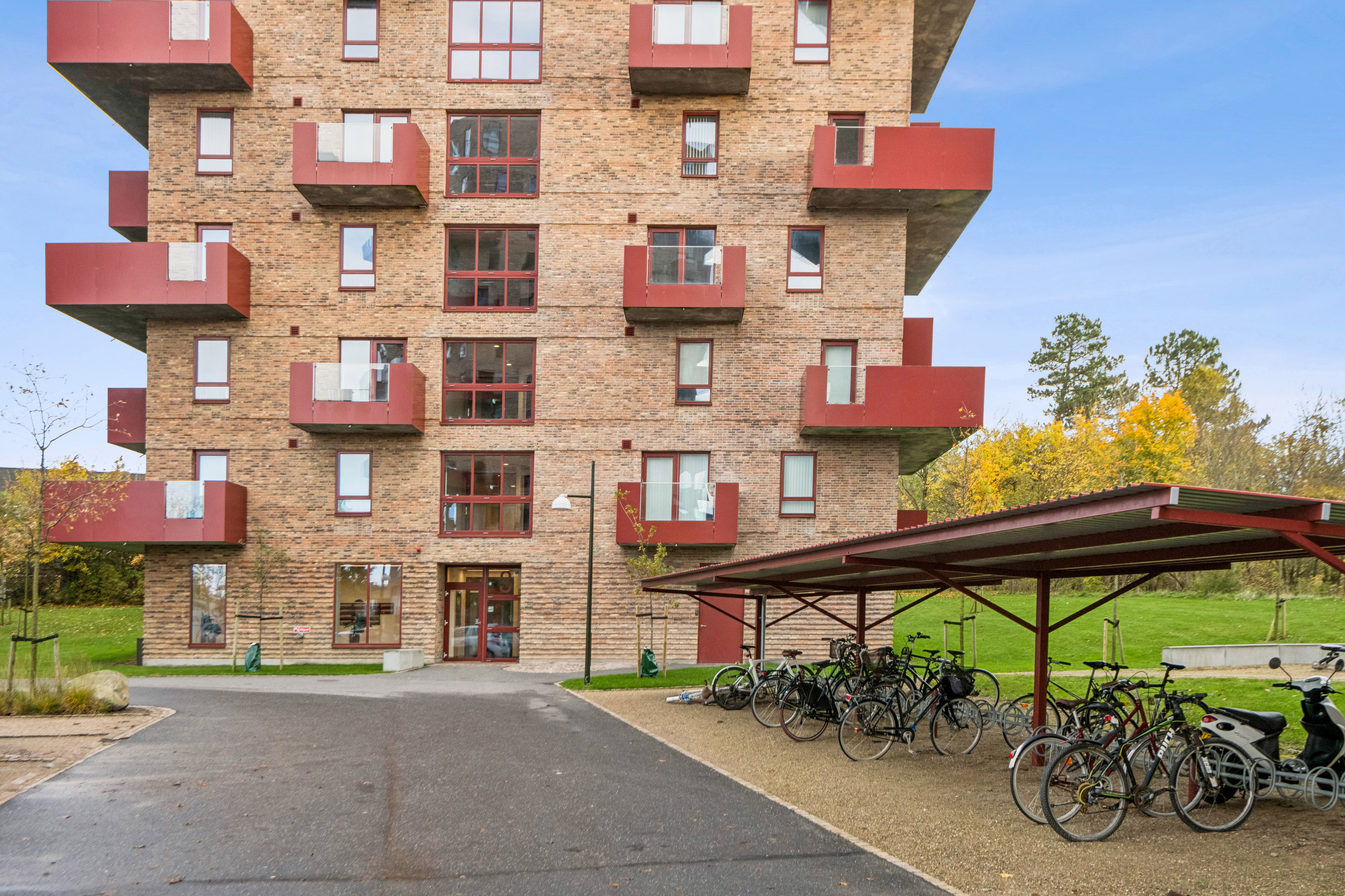 Fremhævet andet billede i fuldskærmstilstand. Billede af Egeparken 3, 3. 1., 9000 Aalborg