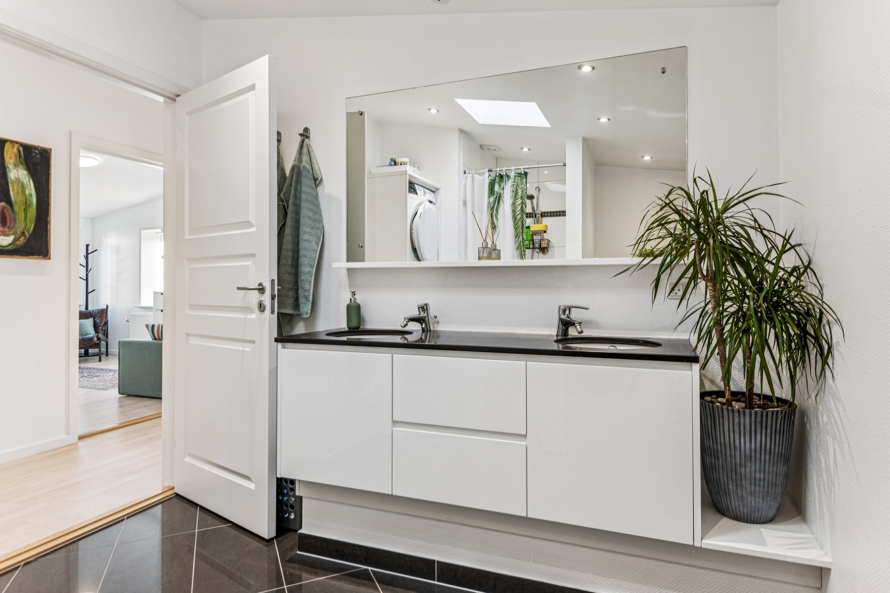 Fremhævet køkken billede i fuldskærmstilstand. Billede af Heimdalsgade 26B, Vejgaard, 9000 Aalborg