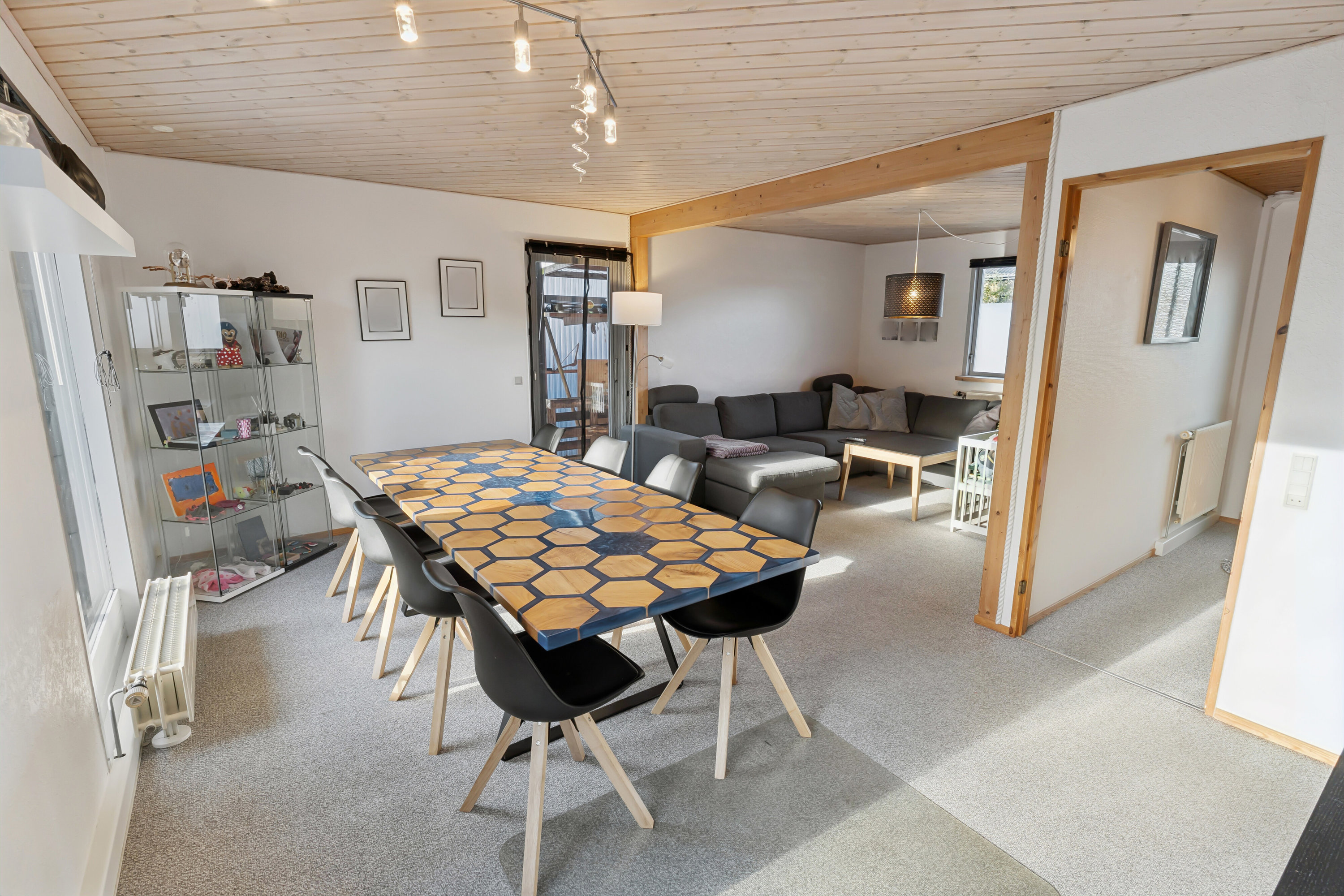 Fremhævet køkken alrum billede i fuldskærmstilstand. Billede af Ulvmosevej 4, Lendum, 9870 Sindal