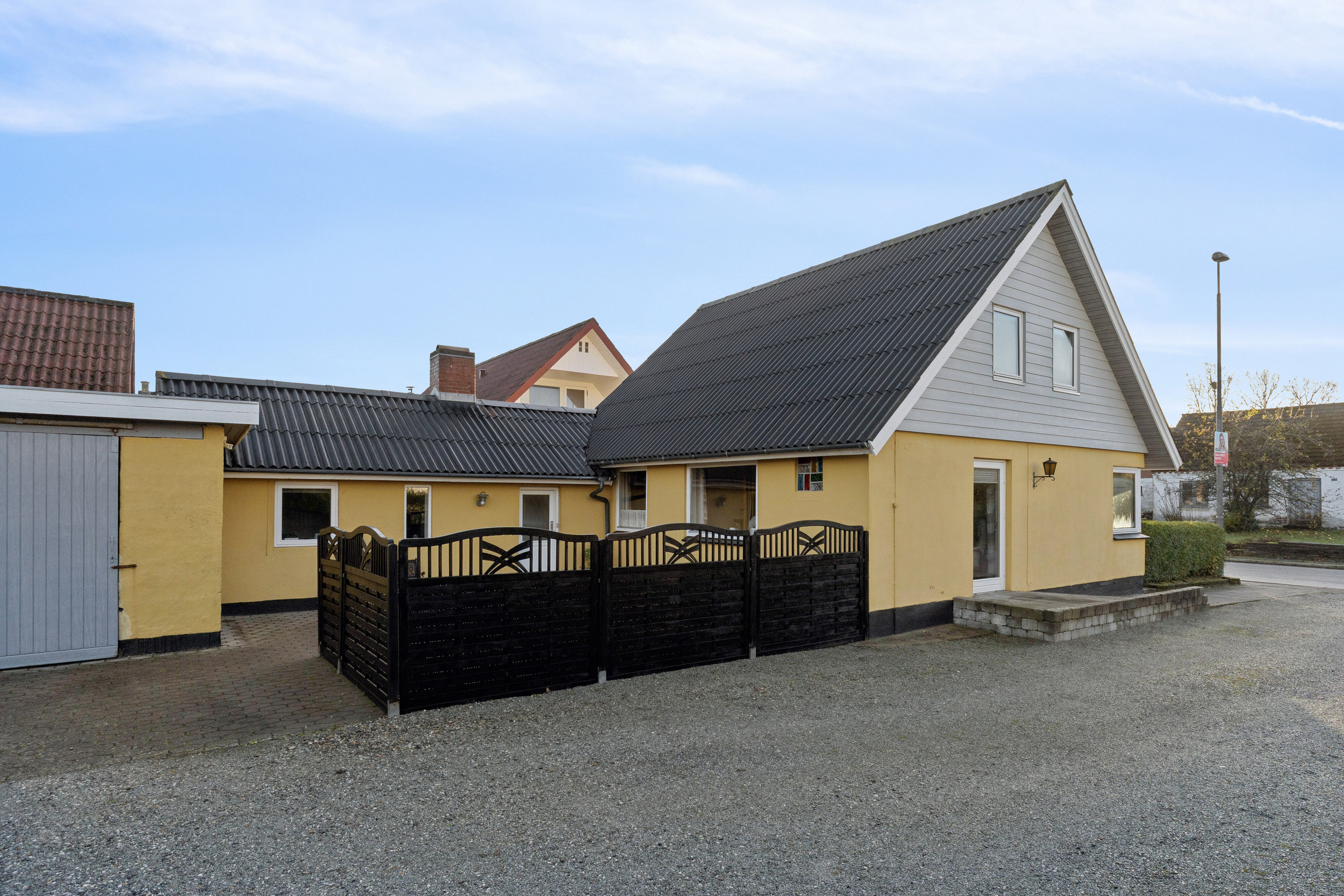 Fremhævet indkørsel billede i fuldskærmstilstand. Billede af Astrupvej 722, Astrup, 9800 Hjørring