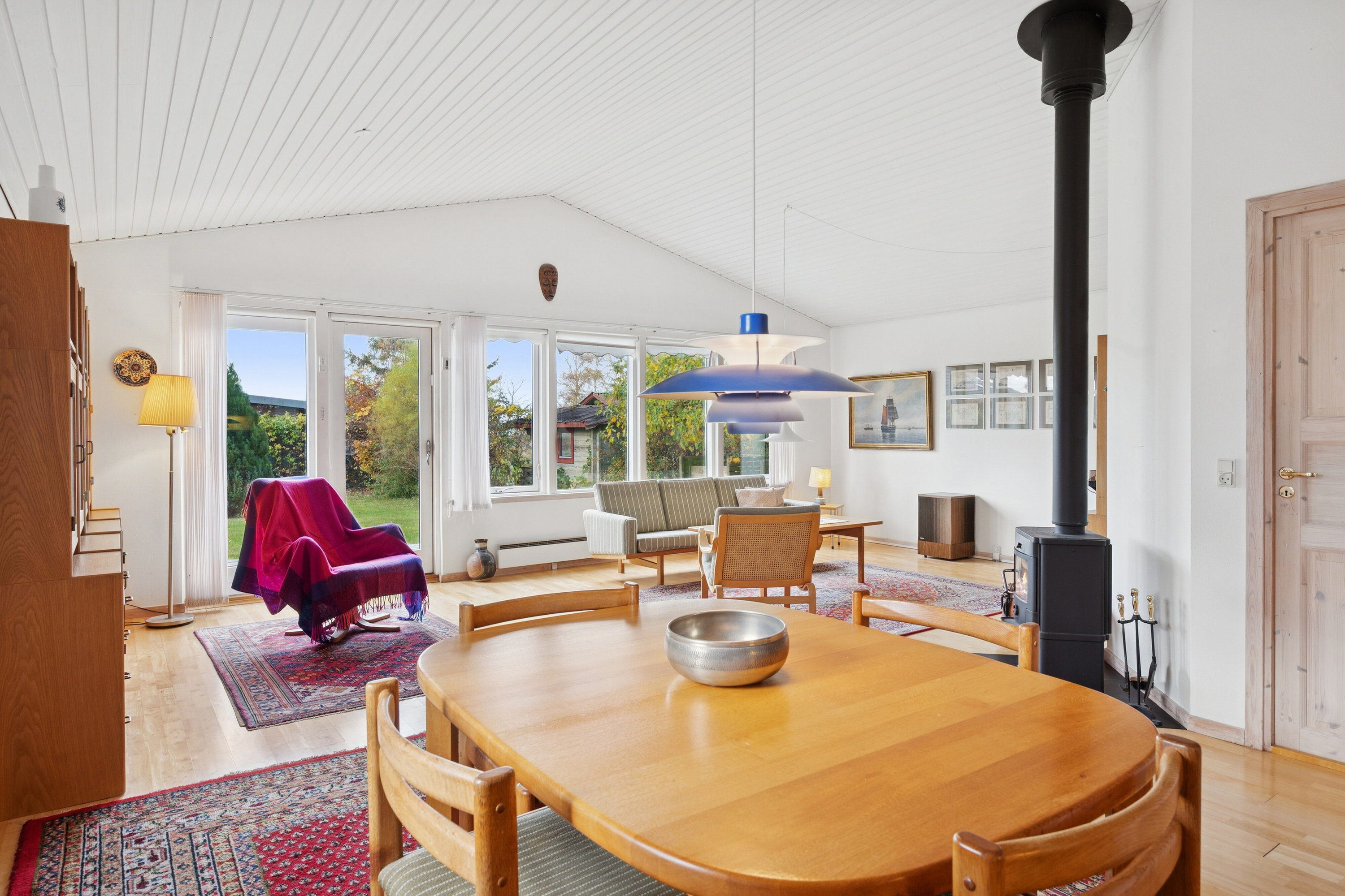 Fremhævet spisestue billede i fuldskærmstilstand. Billede af Svanevænget 23B, 4040 Jyllinge