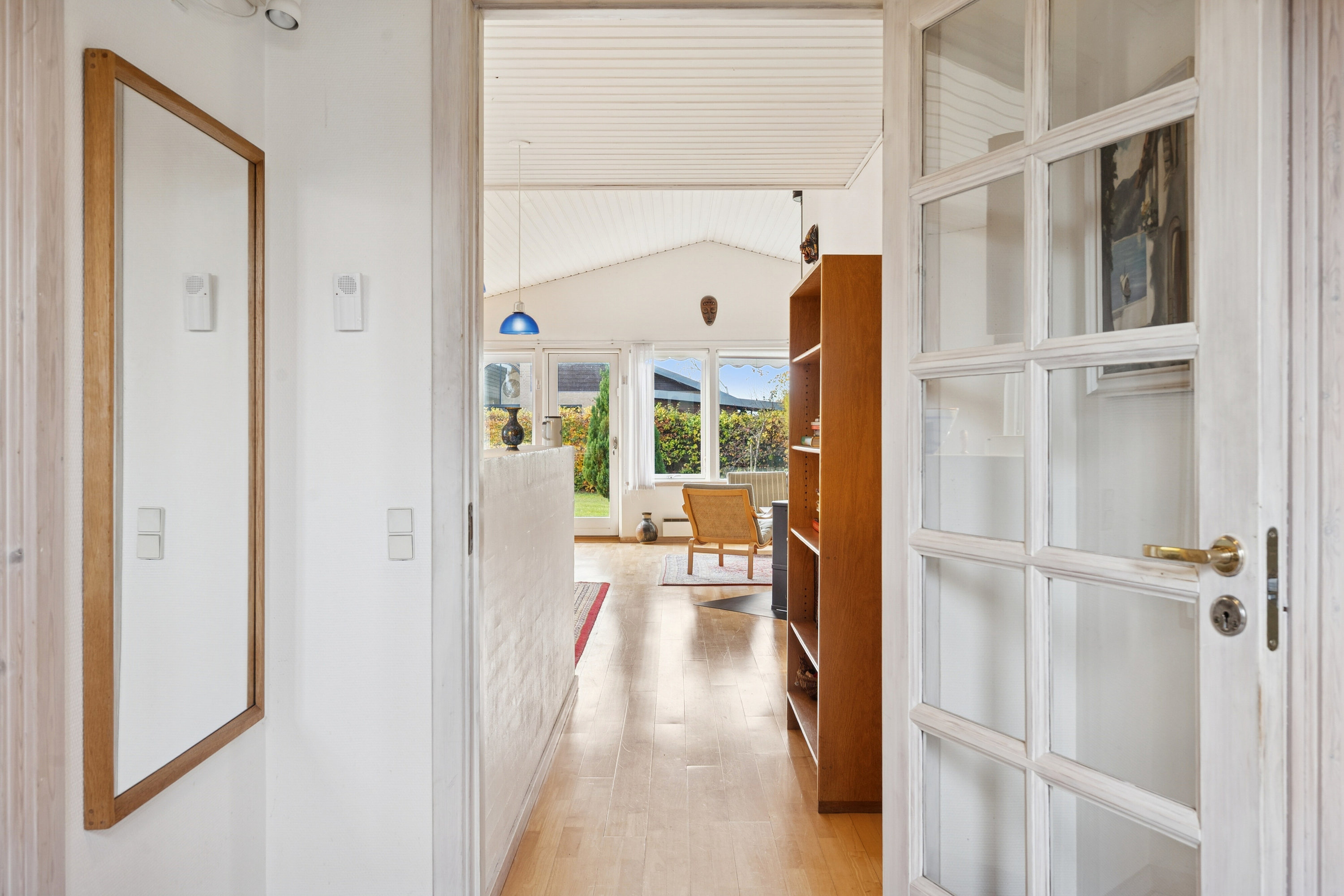 Fremhævet gang billede i fuldskærmstilstand. Billede af Svanevænget 23B, 4040 Jyllinge