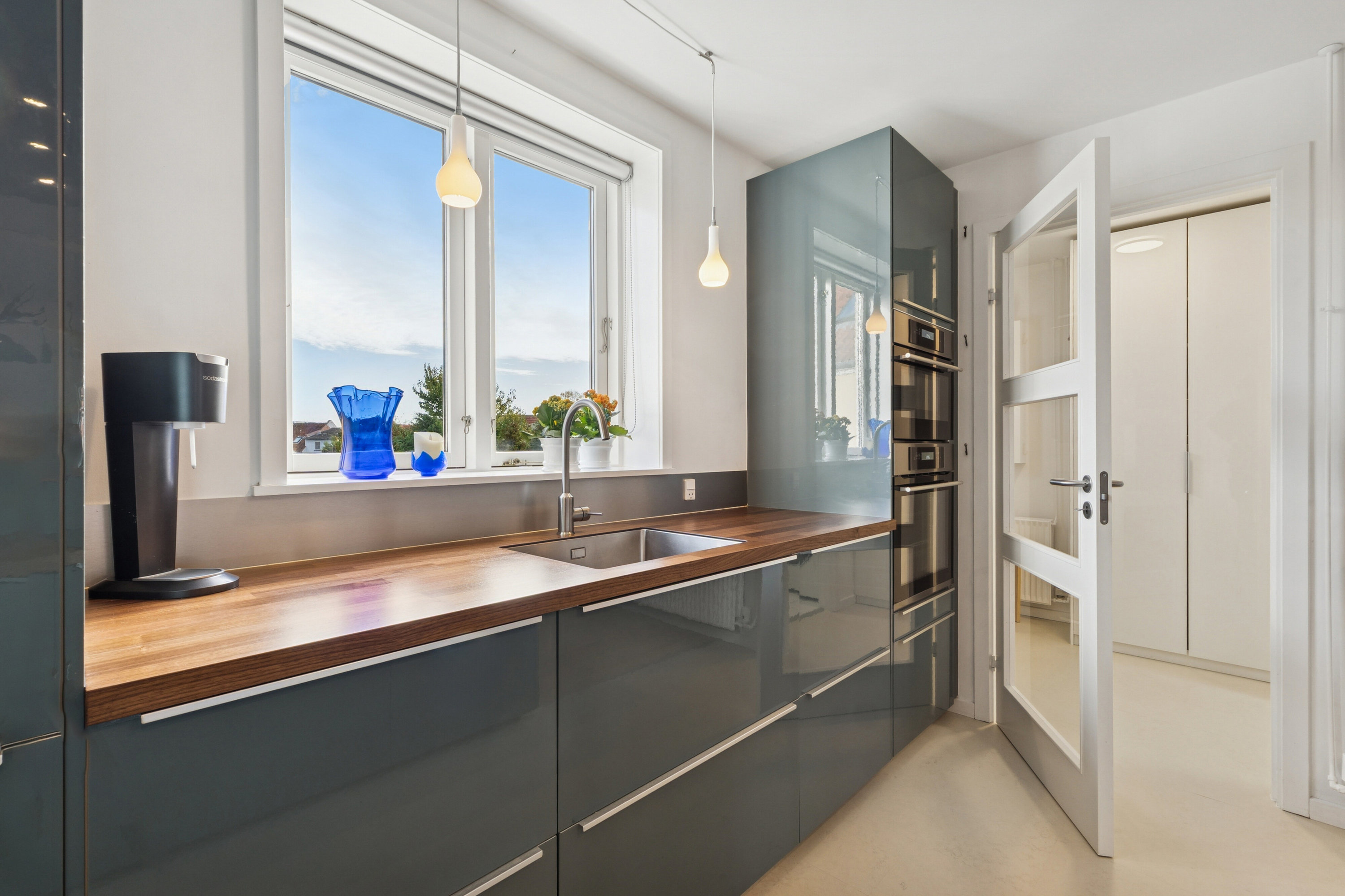 Fremhævet køkken billede i fuldskærmstilstand. Billede af Nørreport 16, 1., 5900 Rudkøbing