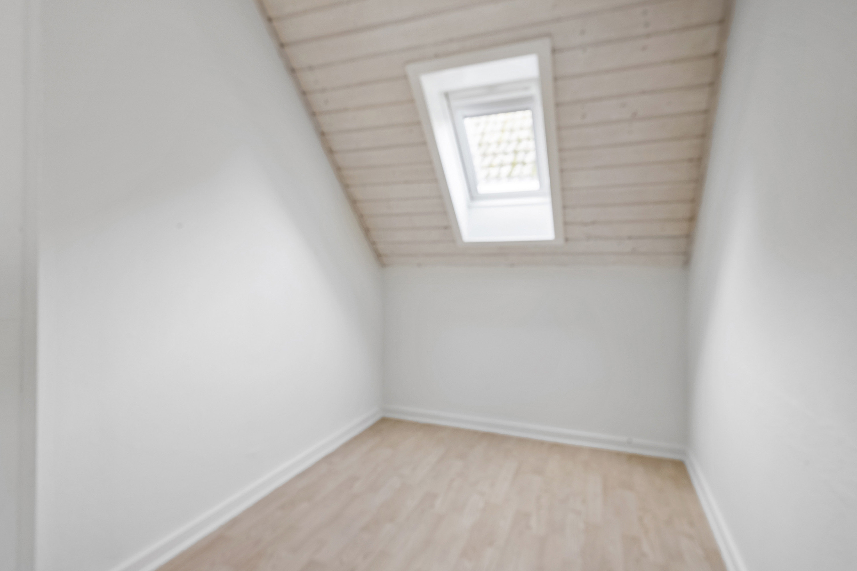 Fremhævet værelse billede i fuldskærmstilstand. Billede af Christianslund 100D, 8300 Odder