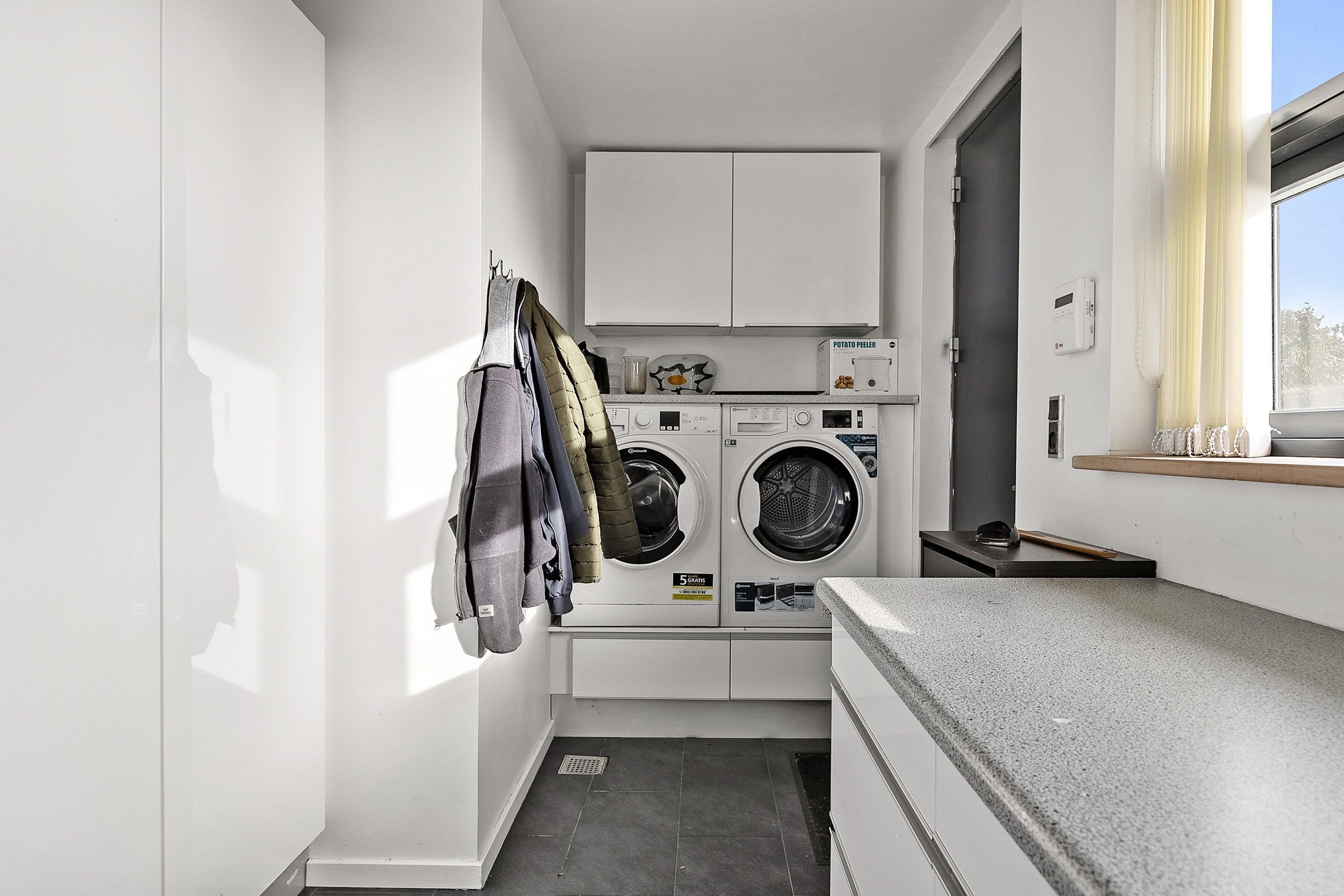 Fremhævet værelse billede i fuldskærmstilstand. Billede af Højgårdsvej 30, 8362 Hørning