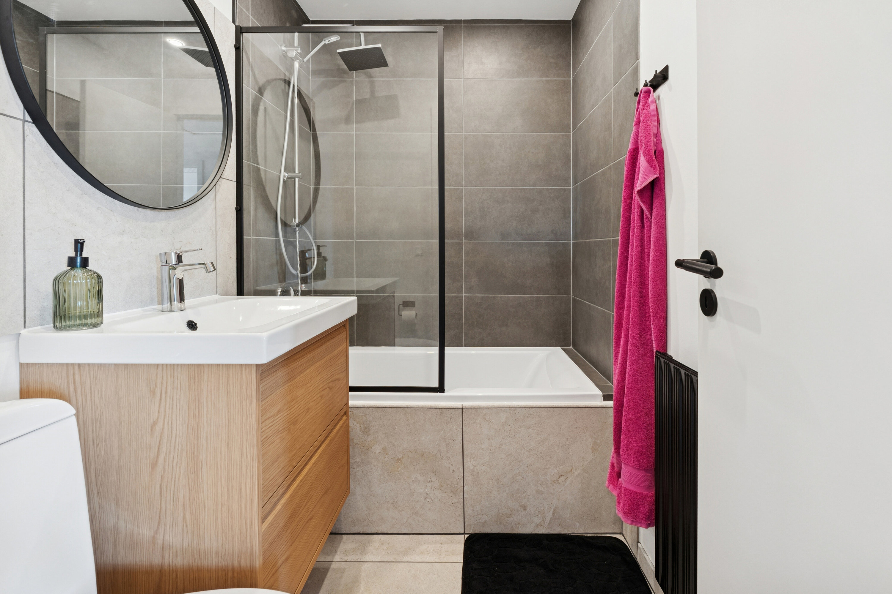 Fremhævet badeværelse billede i fuldskærmstilstand. Billede af Morelvej 65, Sanderum, 5250 Odense SV