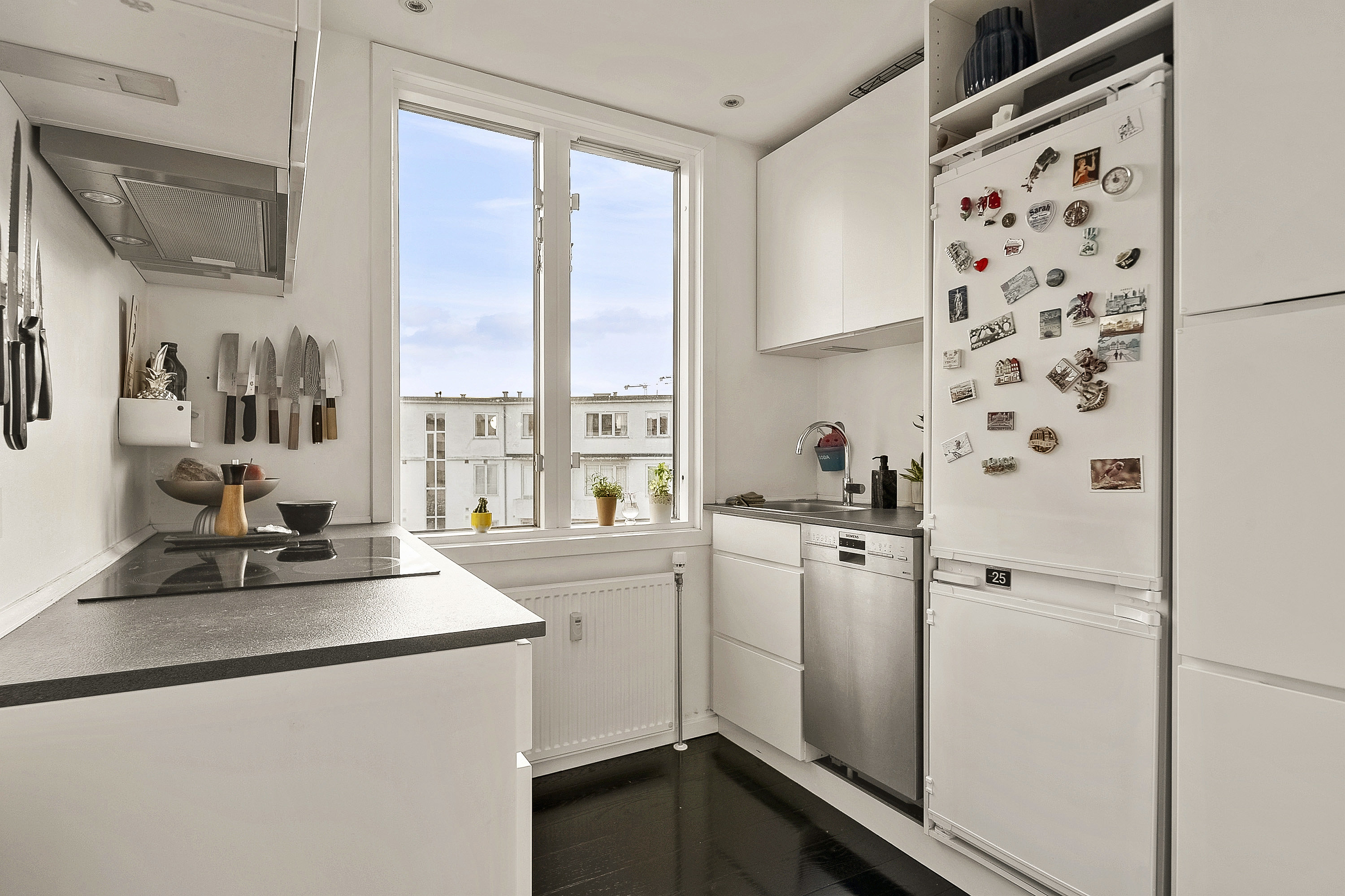 Fremhævet køkken billede i fuldskærmstilstand. Billede af Skovvejen 44A, 4. tv., 8000 Aarhus C