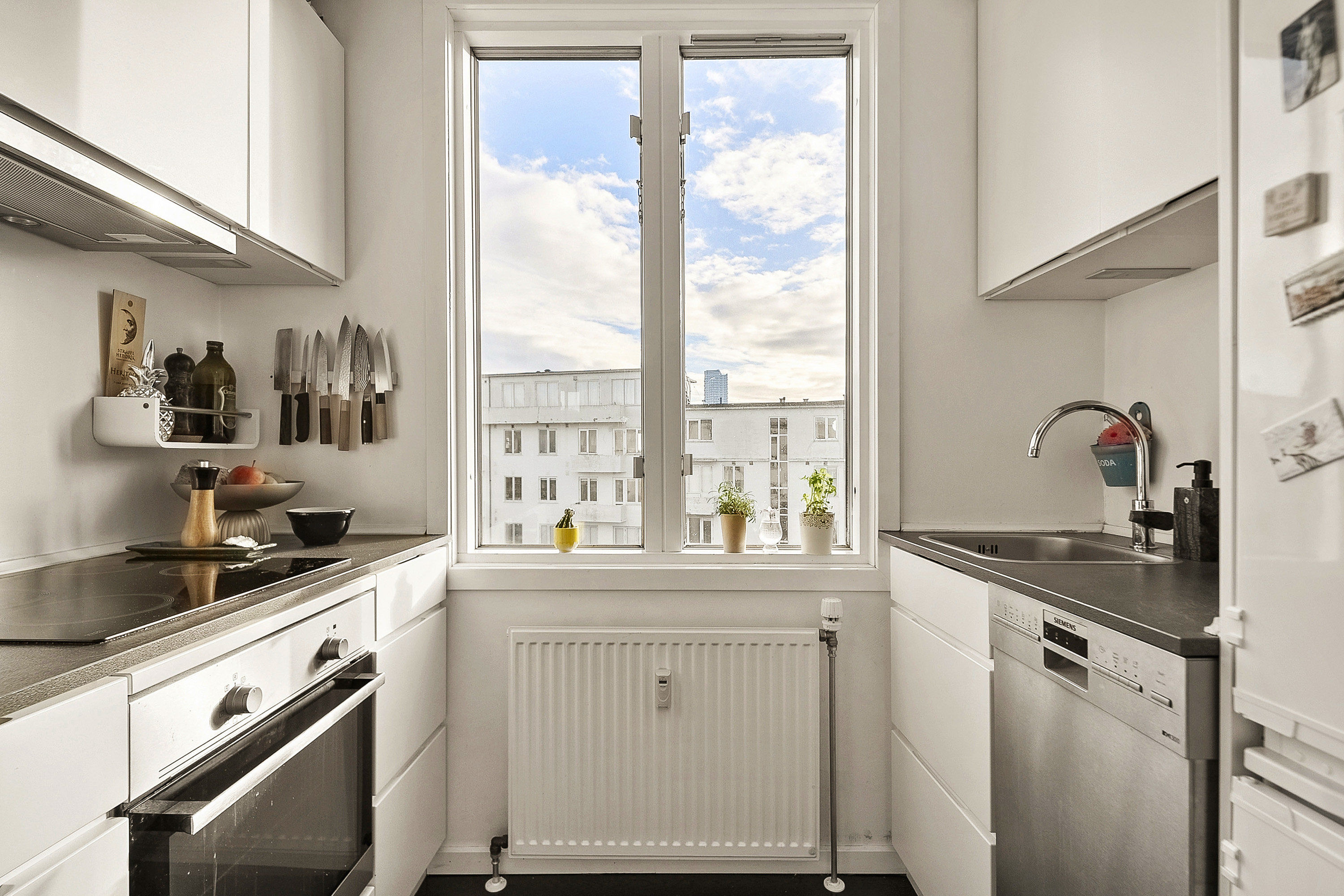 Fremhævet køkken billede i fuldskærmstilstand. Billede af Skovvejen 44A, 4. tv., 8000 Aarhus C