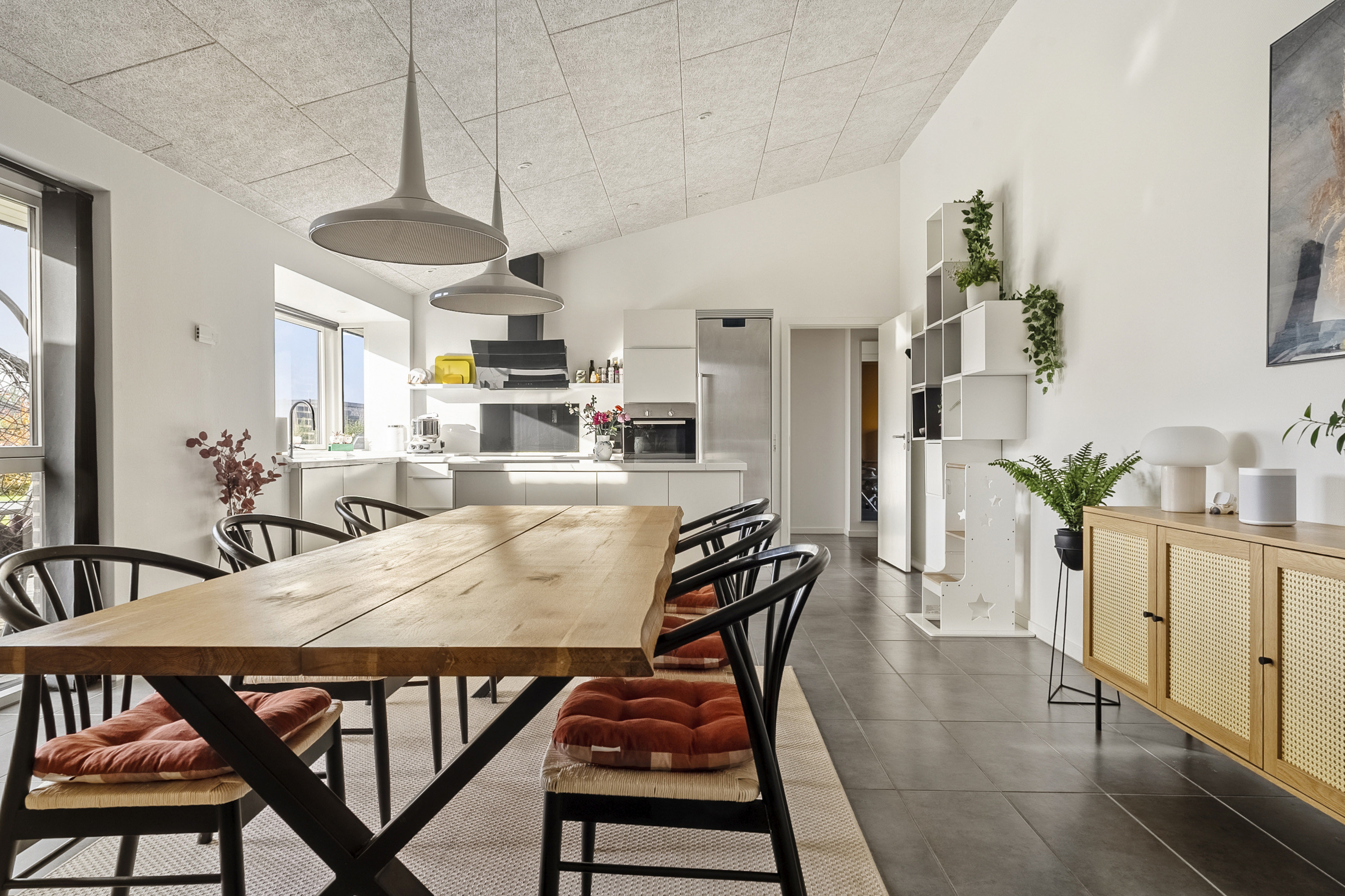 Fremhævet spisestue billede i fuldskærmstilstand. Billede af Novembervej 18, 8700 Horsens