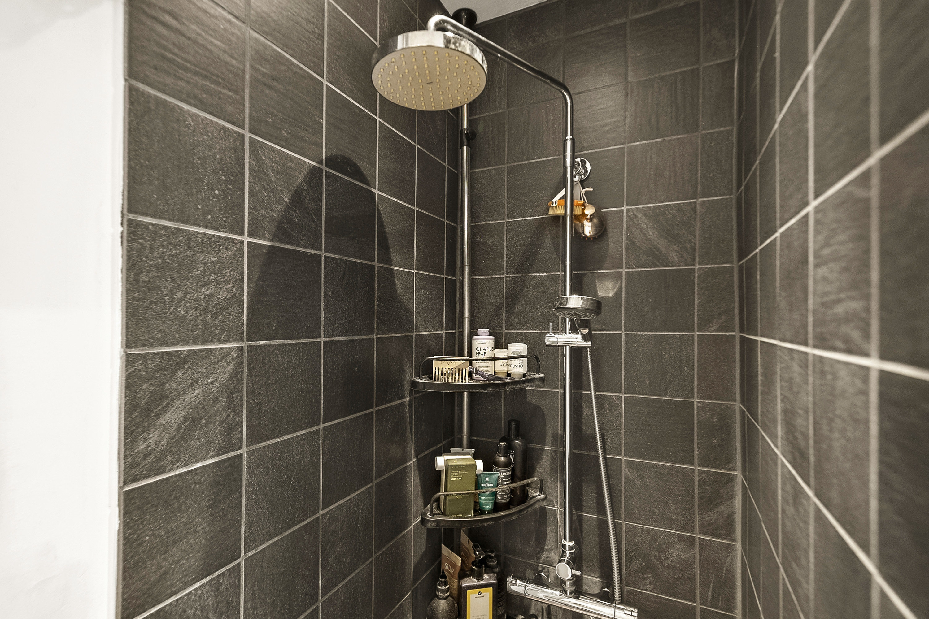 Fremhævet badeværelse billede i fuldskærmstilstand. Billede af Skovvejen 44A, 4. tv., 8000 Aarhus C