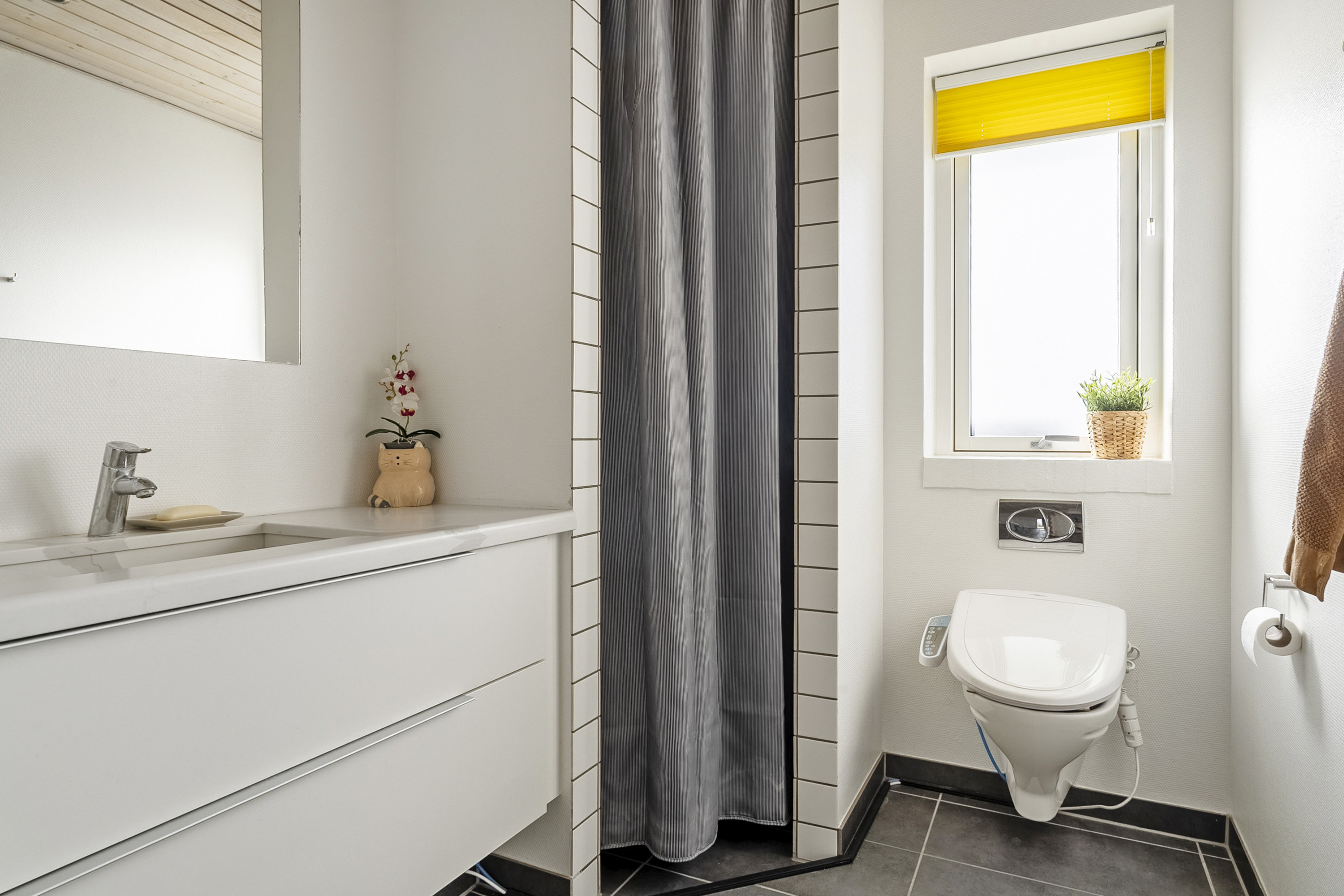 Fremhævet badeværelse billede i fuldskærmstilstand. Billede af Novembervej 18, 8700 Horsens