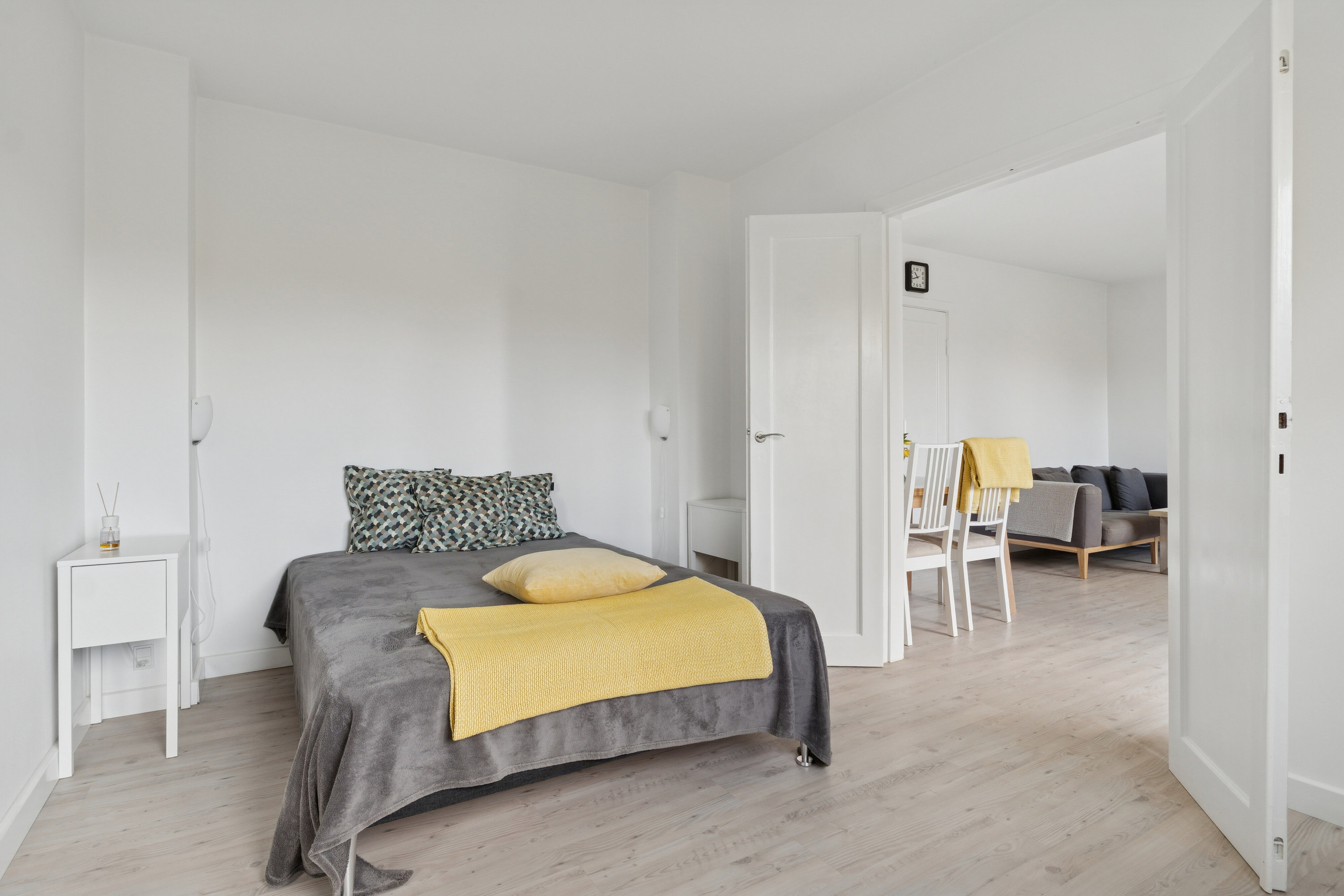 Fremhævet soveværelse billede i fuldskærmstilstand. Billede af Frederiksdalsvej 105E, 1. th., 2830 Virum