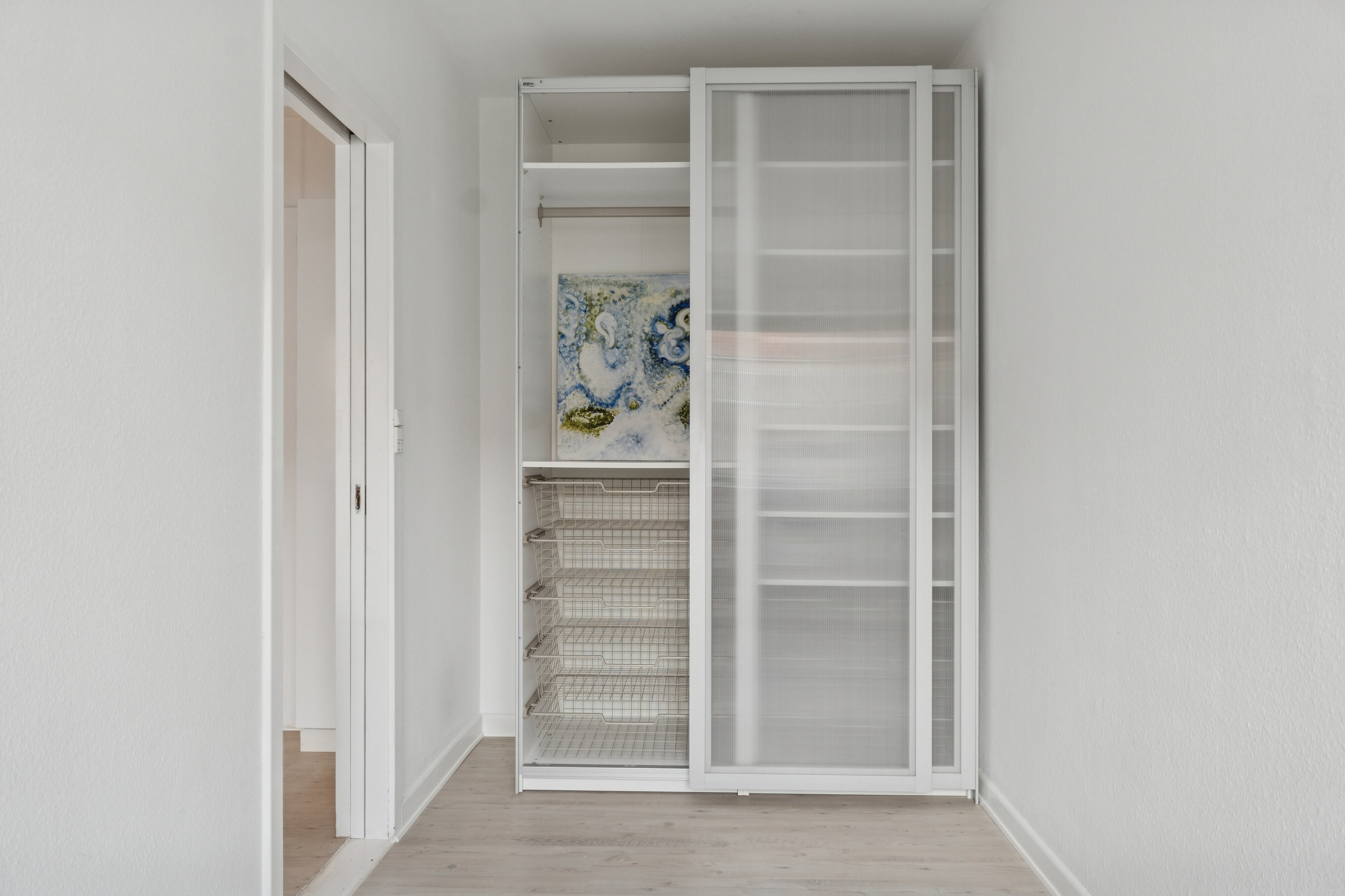 Fremhævet værelse billede i fuldskærmstilstand. Billede af Frederiksdalsvej 105E, 1. th., 2830 Virum