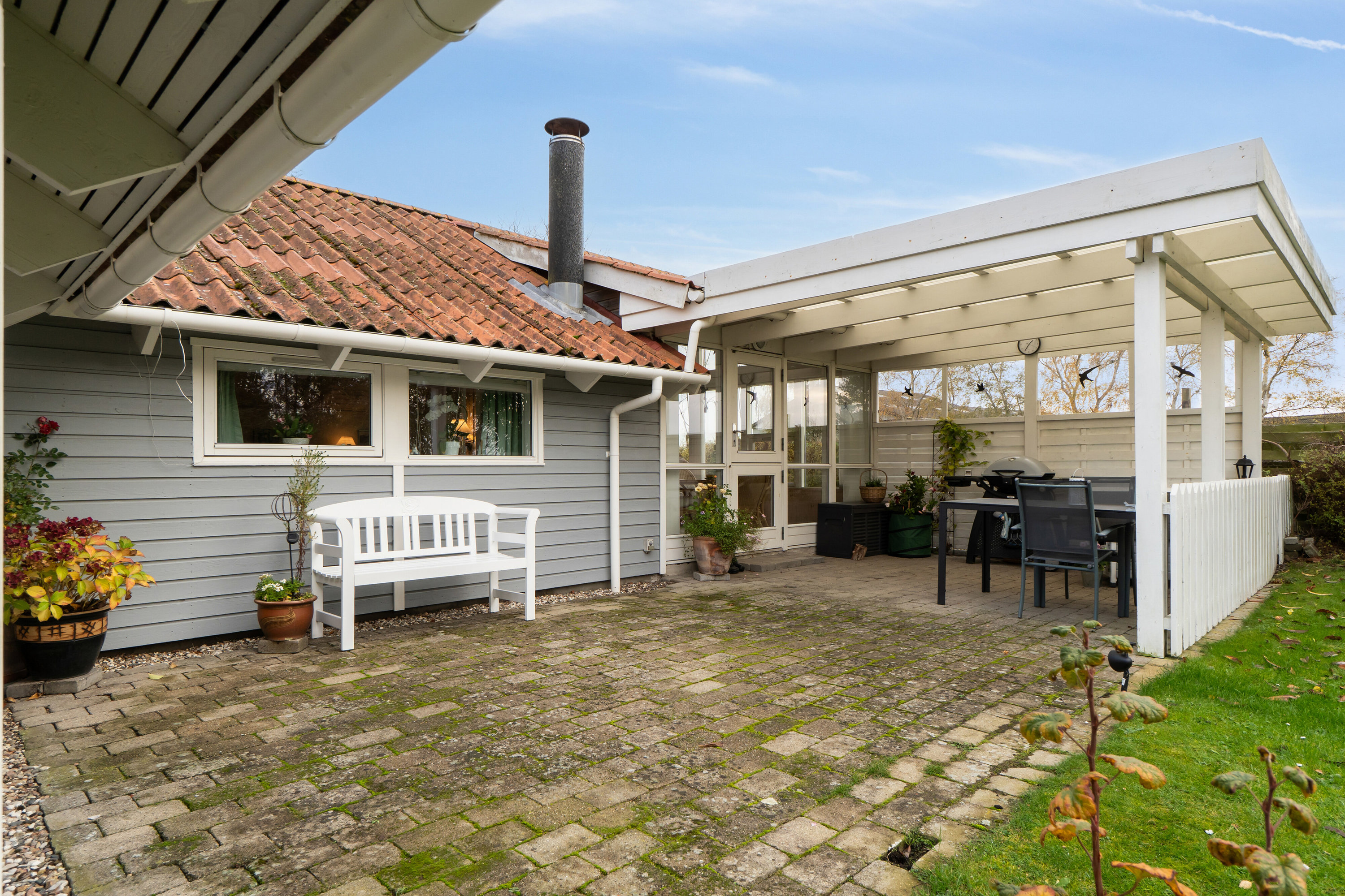 Fremhævet set fra haven billede i fuldskærmstilstand. Billede af Pilehaven 2, Ferslev, 4050 Skibby