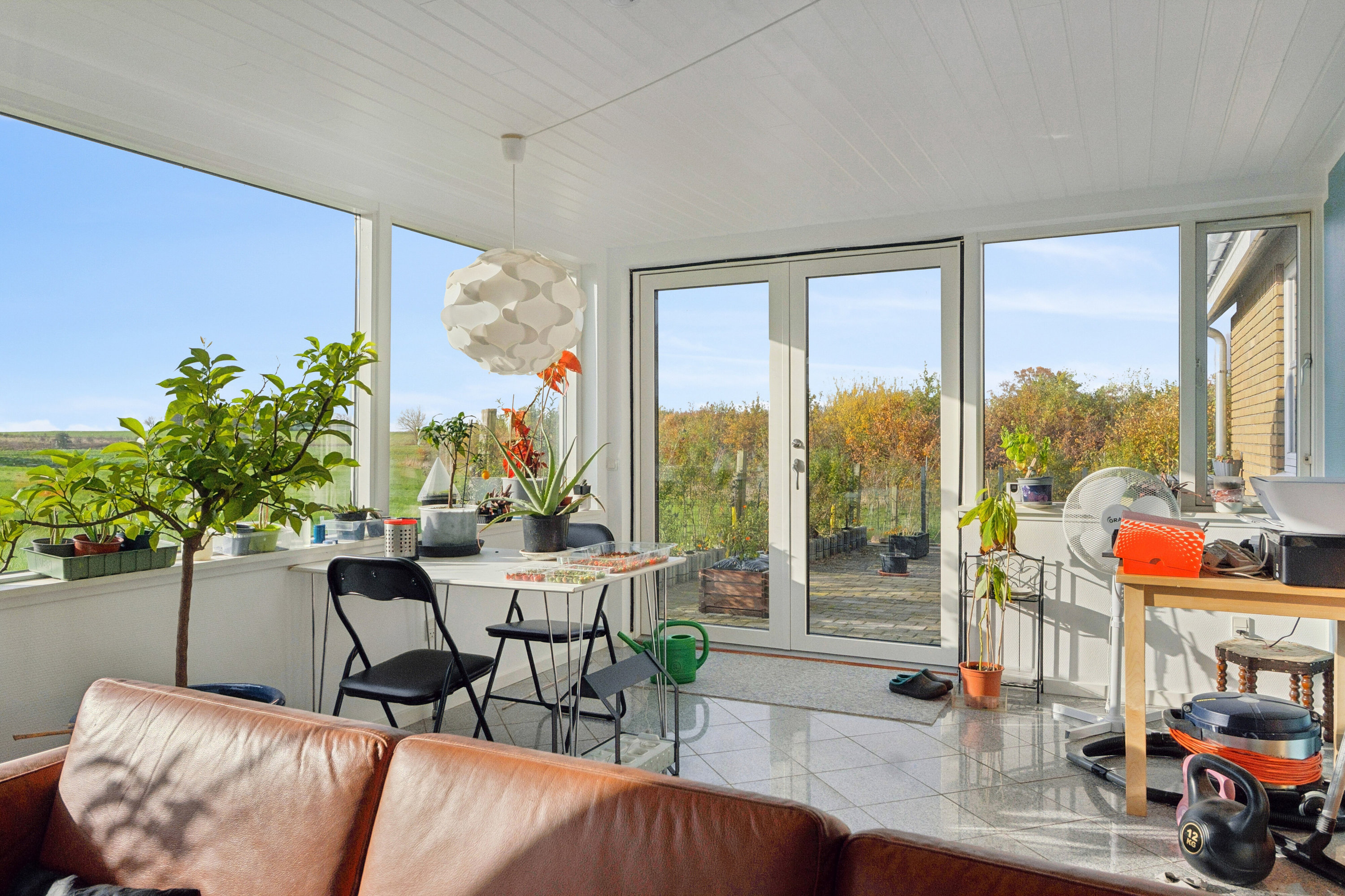 Fremhævet udestue billede i fuldskærmstilstand. Billede af Bildsøvej 4, Bildsø, 4200 Slagelse