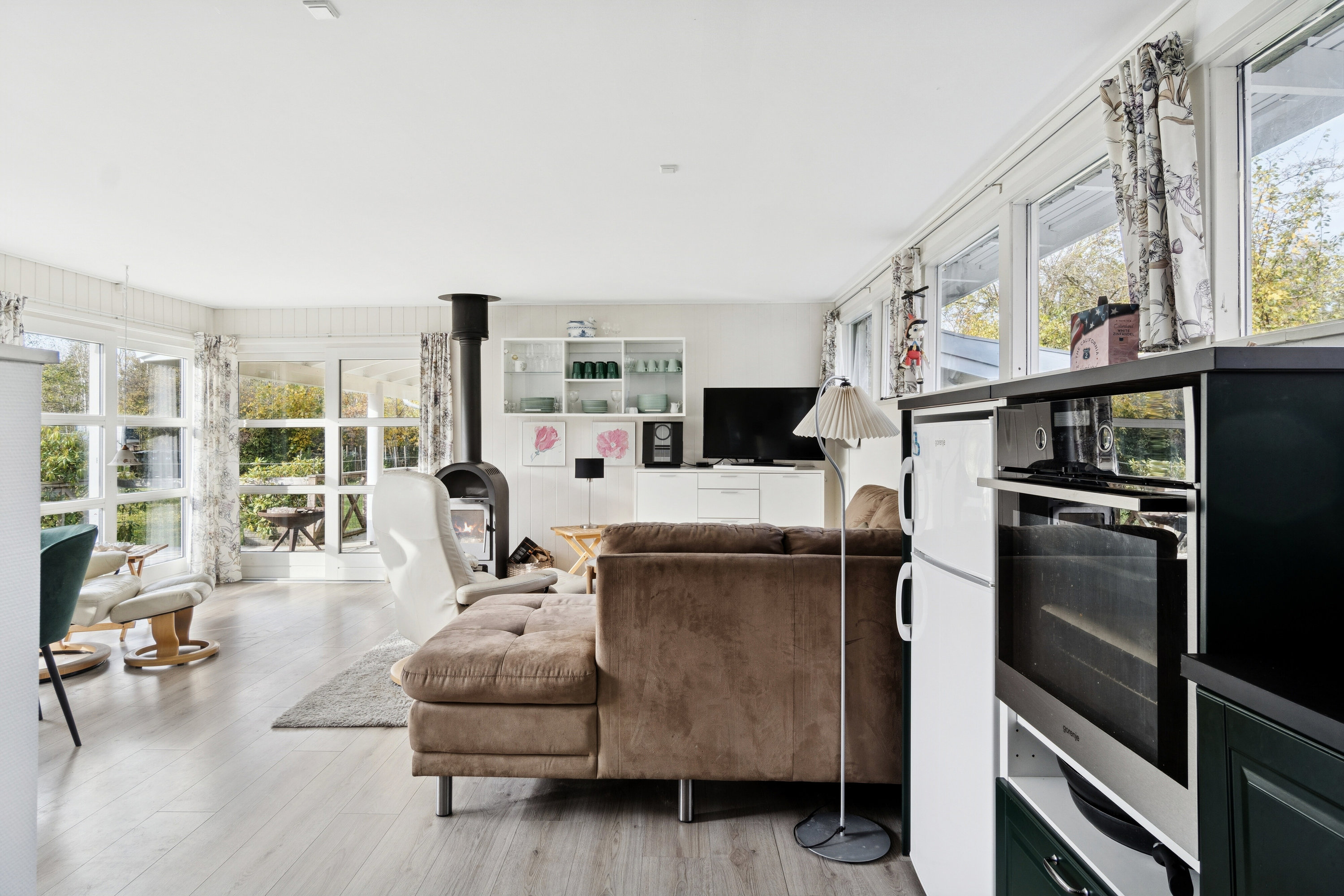 Fremhævet køkken billede i fuldskærmstilstand. Billede af Landemærket 1A, Yderby Lyng, 4583 Sjællands Odde