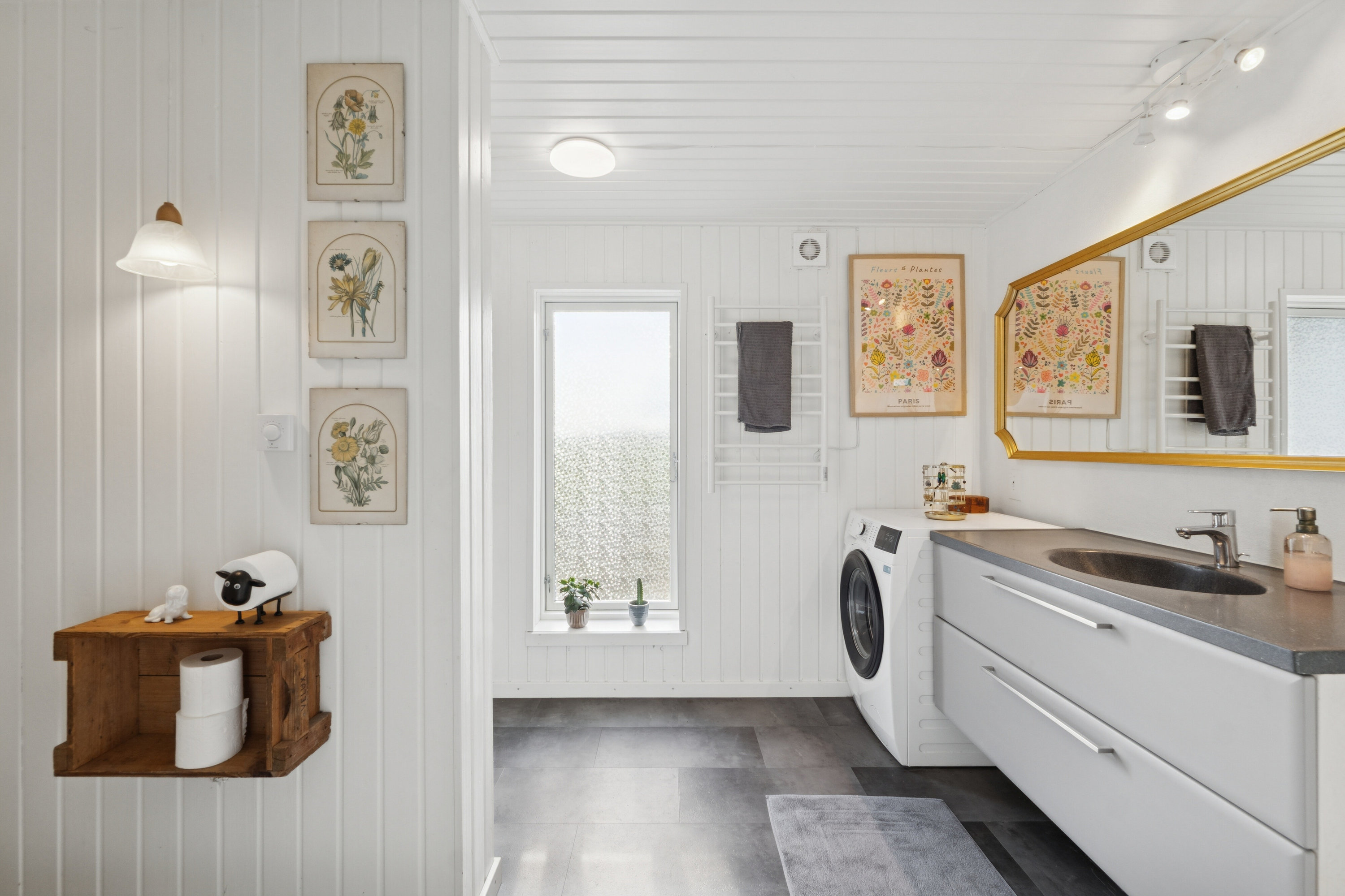 Fremhævet badeværelse billede i fuldskærmstilstand. Billede af Sinding Hedevej 22, 8600 Silkeborg