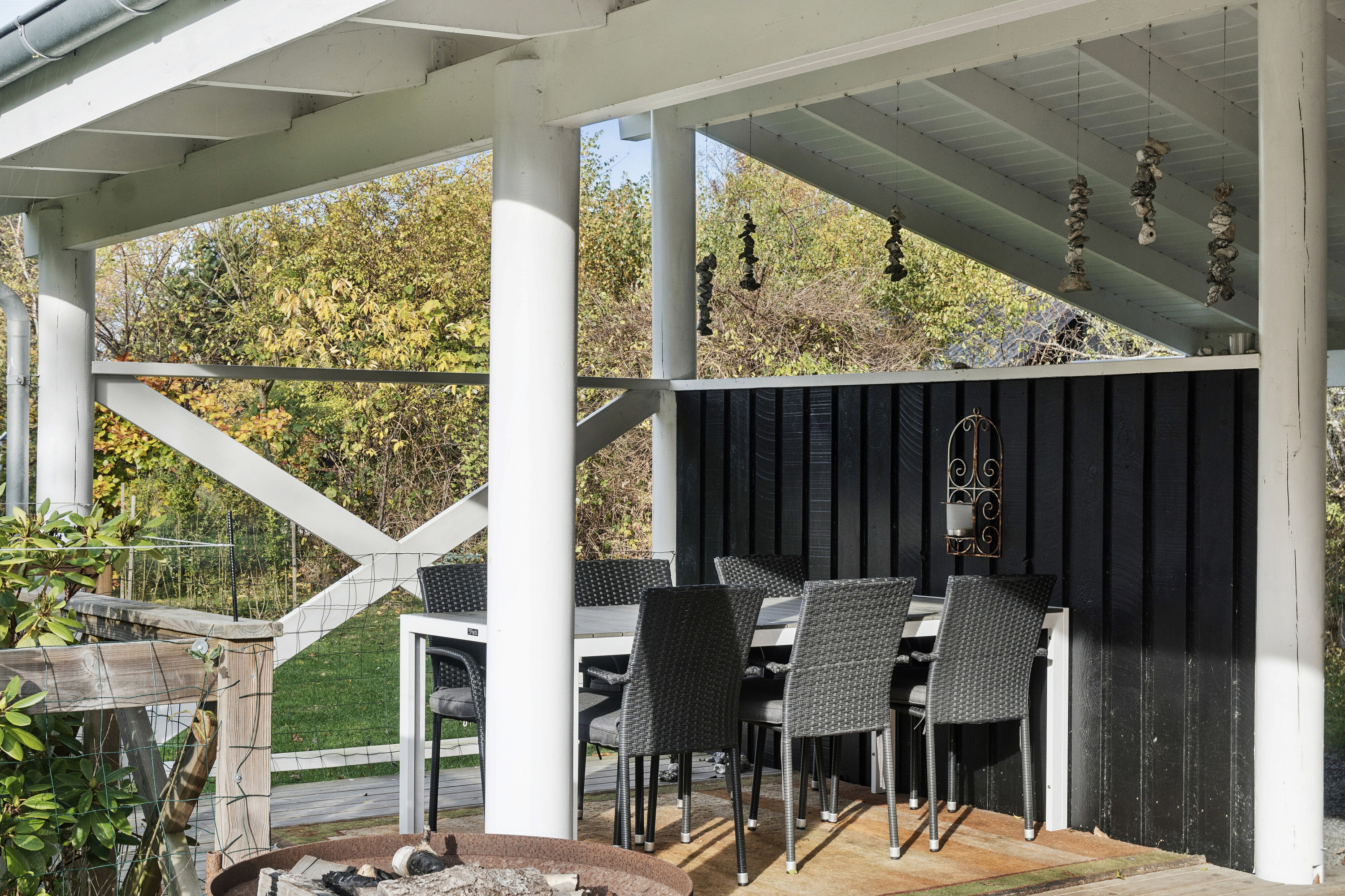 Fremhævet udendørs billede i fuldskærmstilstand. Billede af Landemærket 1A, Yderby Lyng, 4583 Sjællands Odde