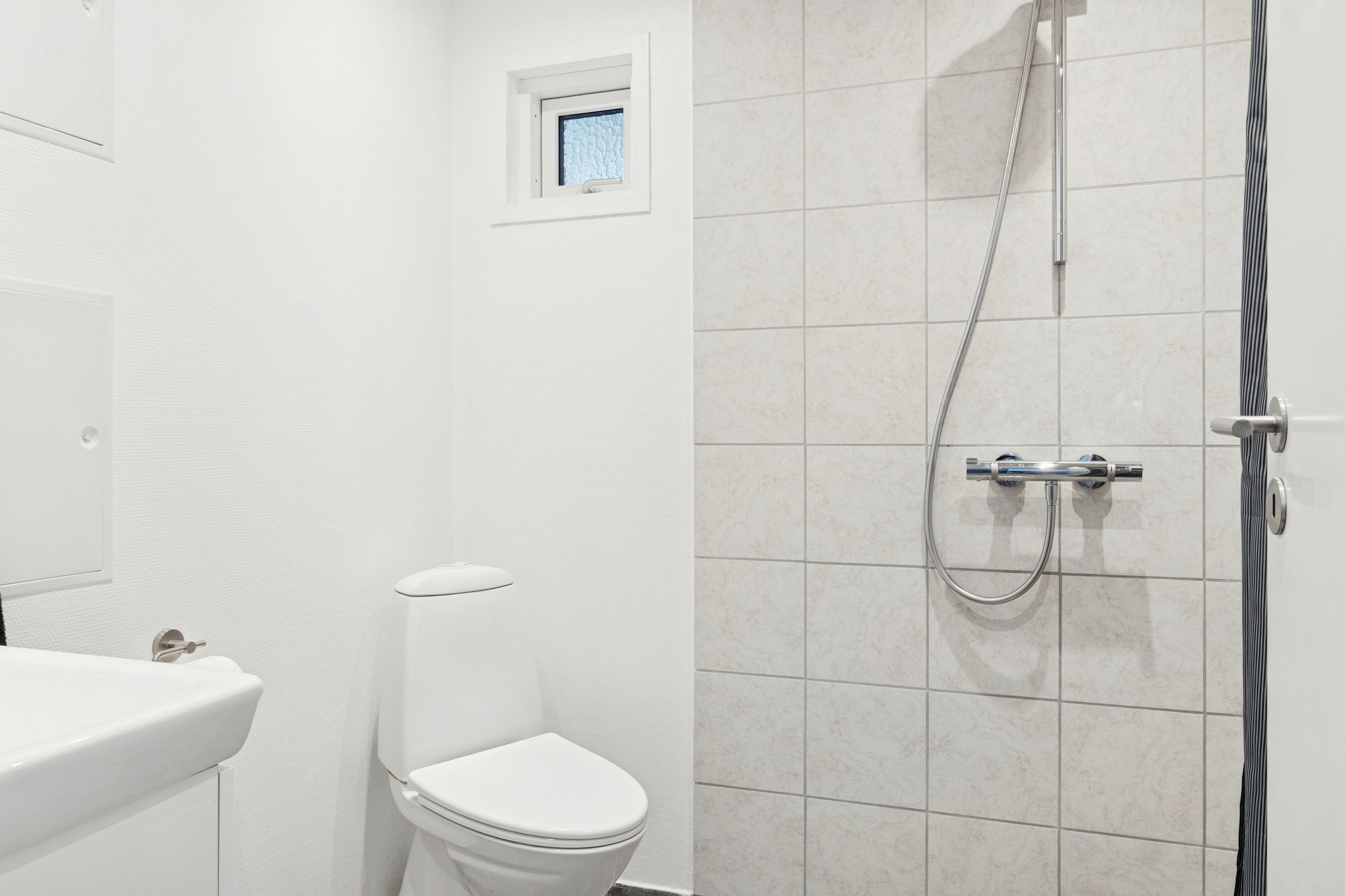 Fremhævet badeværelse billede i fuldskærmstilstand. Billede af Katrinevej 9, Gimlinge, 4200 Slagelse