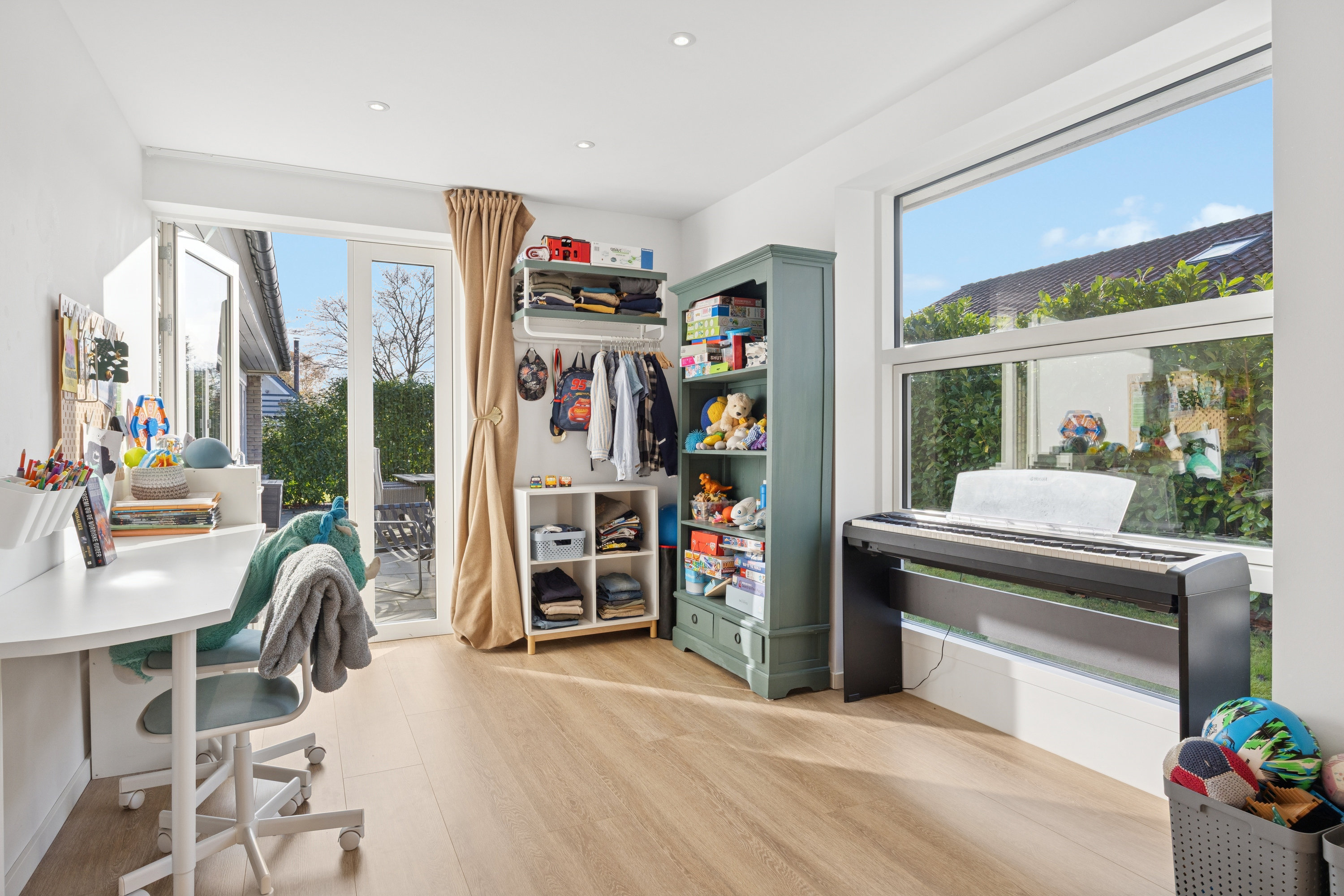 Fremhævet værelse billede i fuldskærmstilstand. Billede af Toftholmsvej 18, 2690 Karlslunde