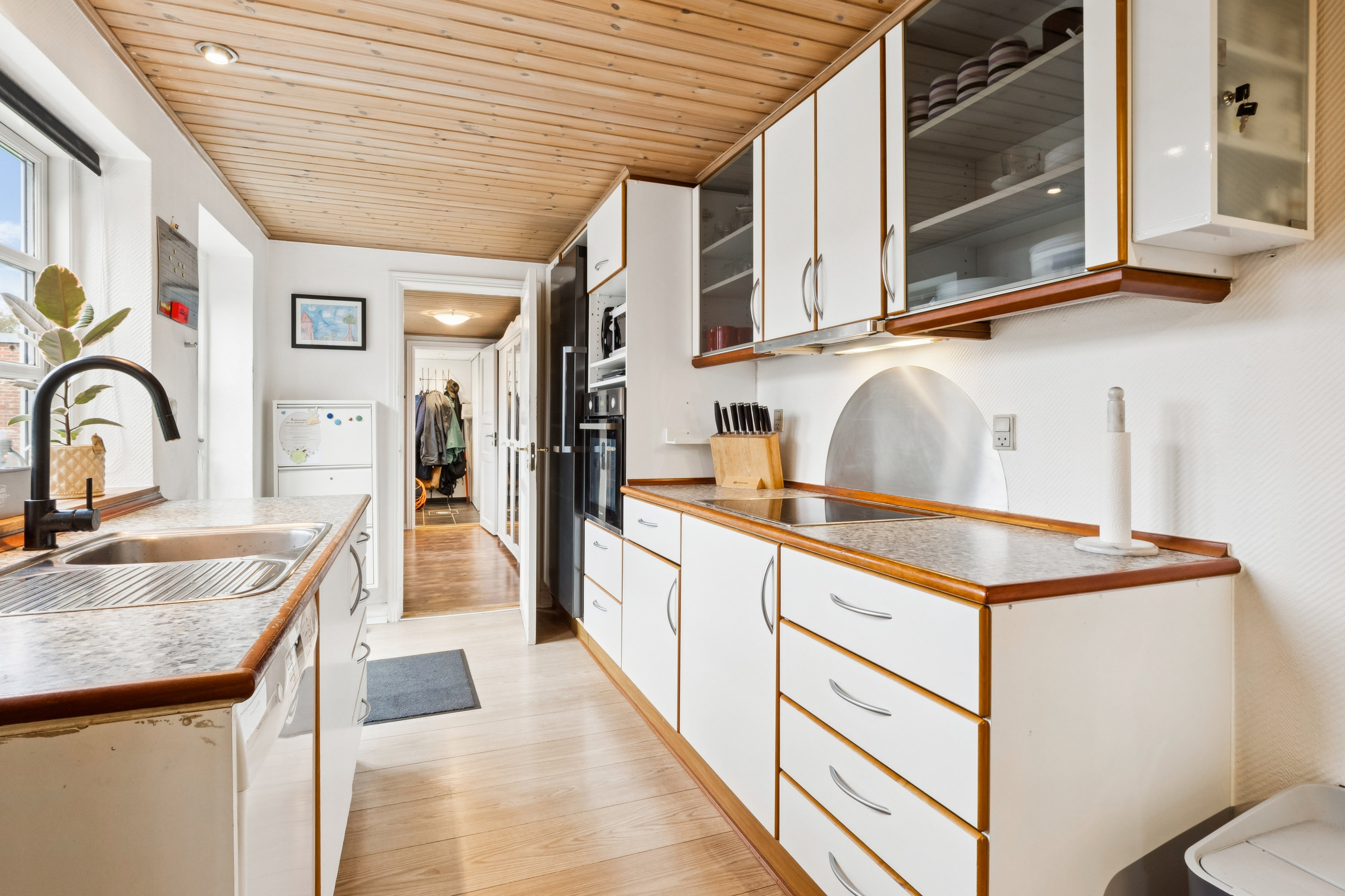 Fremhævet køkken billede i fuldskærmstilstand. Billede af Frederiksvej 19, 7900 Nykøbing M