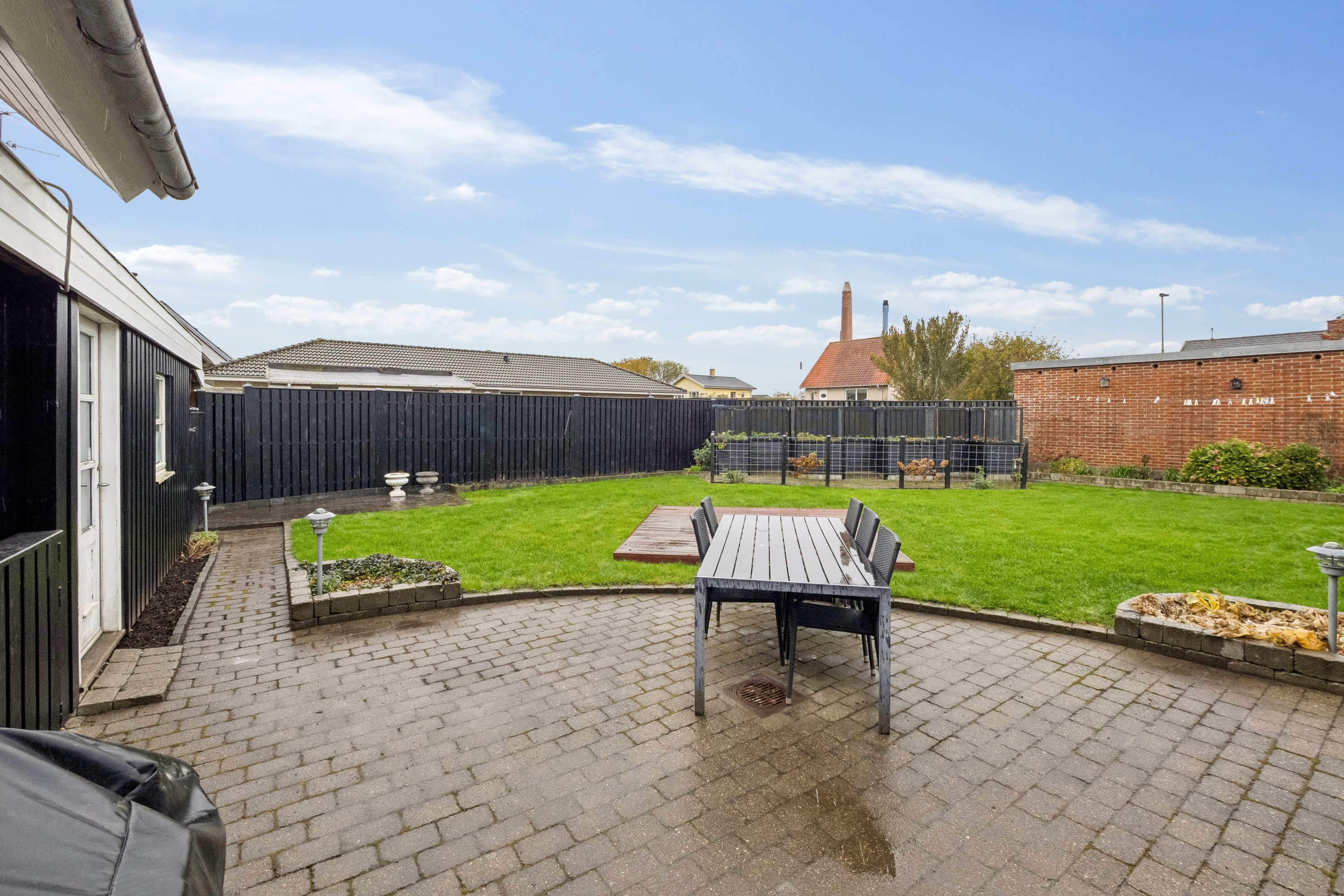 Fremhævet terrasse billede i fuldskærmstilstand. Billede af Frederiksvej 19, 7900 Nykøbing M