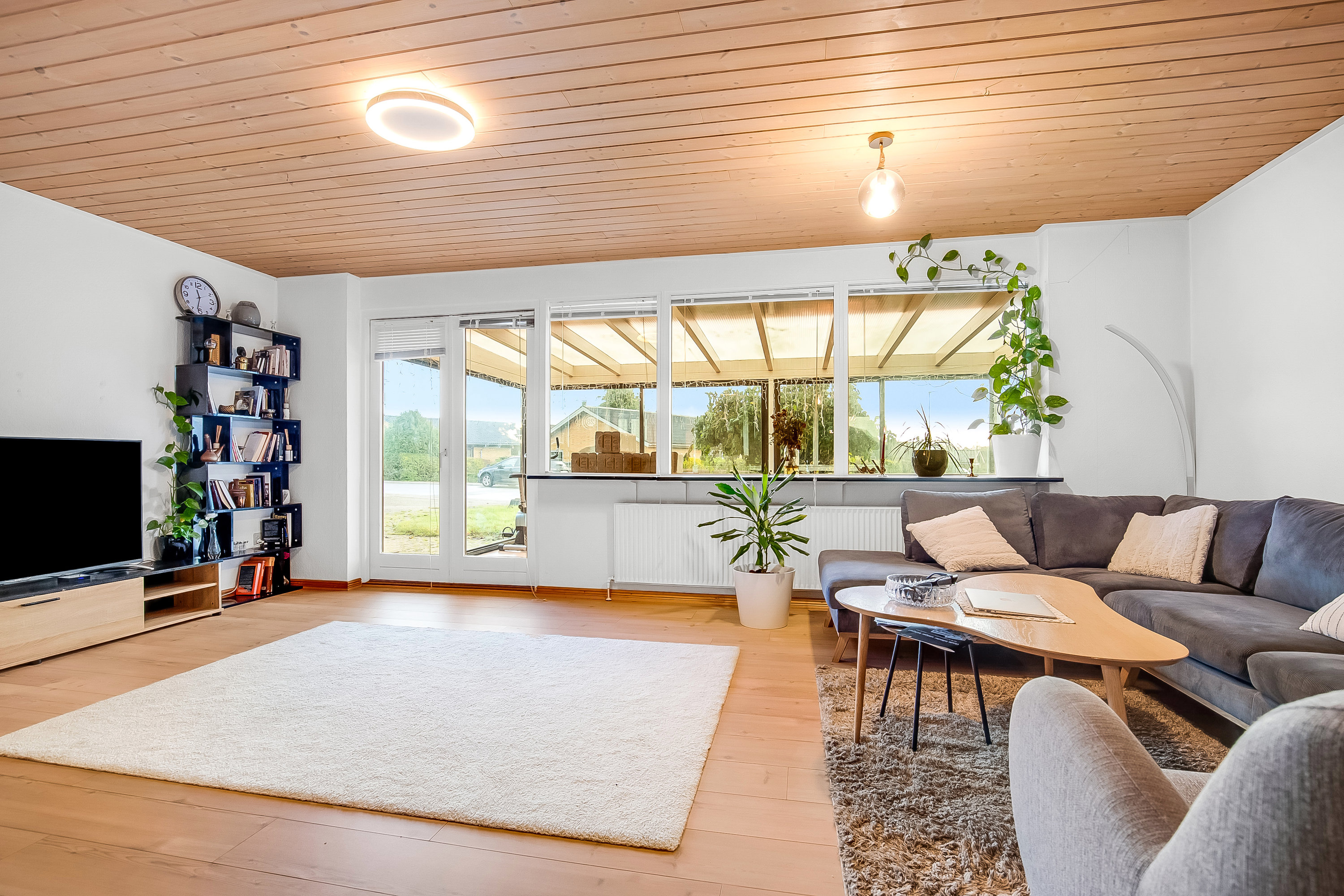 Fremhævet stue billede i fuldskærmstilstand. Billede af Paabyvej 28, Bramdrupdam, 6000 Kolding