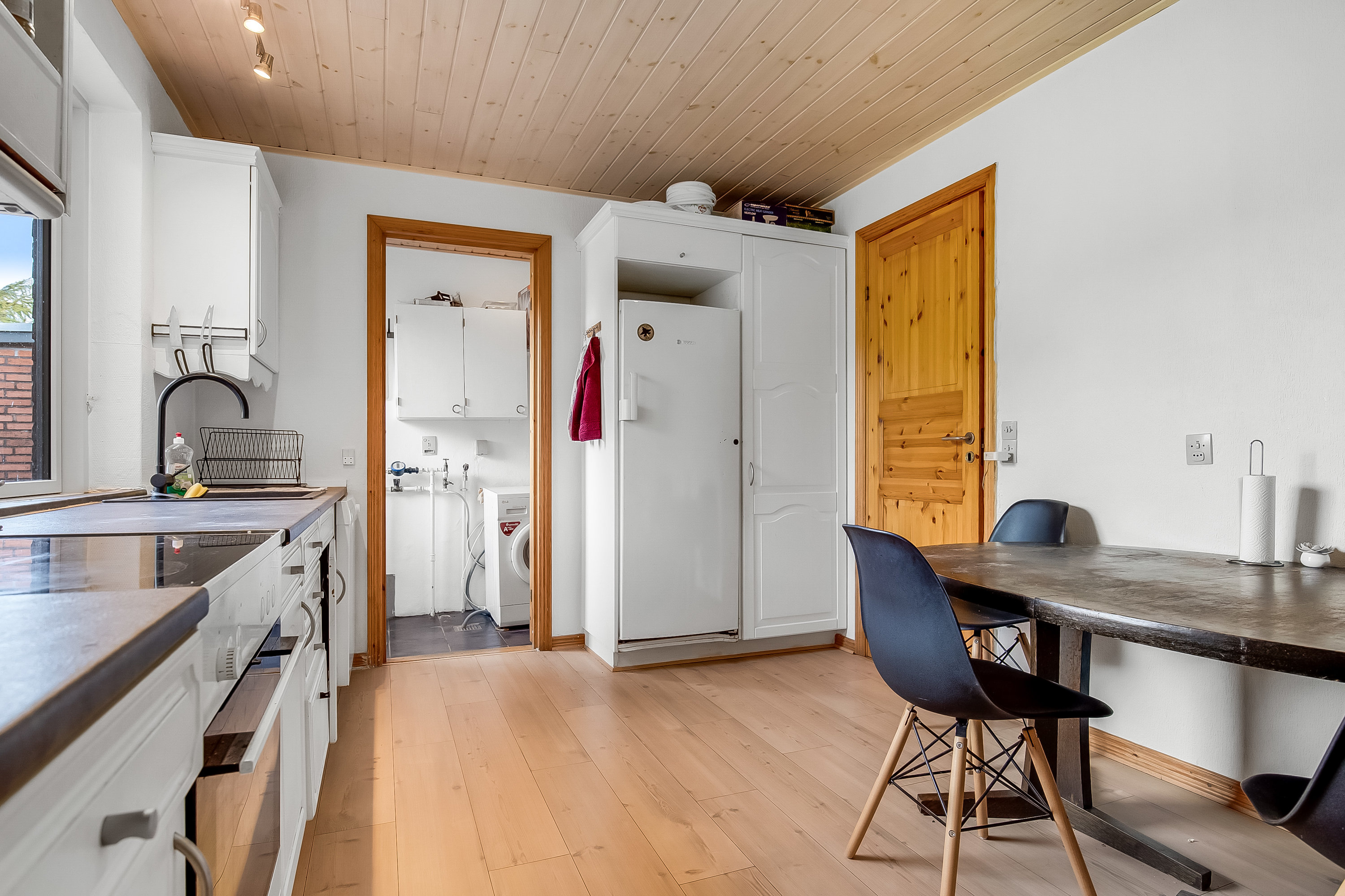 Fremhævet køkken billede i fuldskærmstilstand. Billede af Paabyvej 28, Bramdrupdam, 6000 Kolding