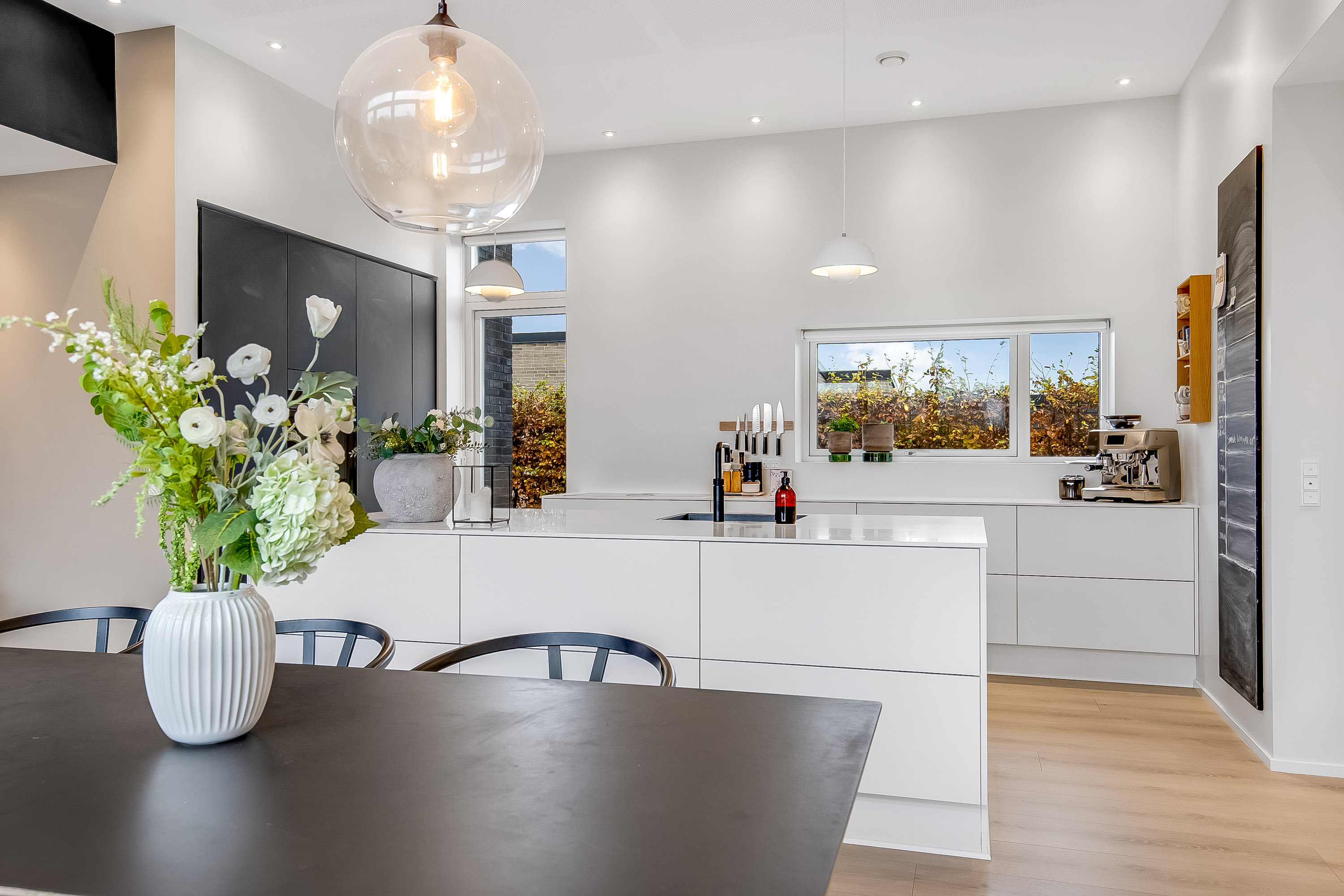 Fremhævet køkken alrum billede i fuldskærmstilstand. Billede af Goldbækparken 1, Dalby, 6000 Kolding