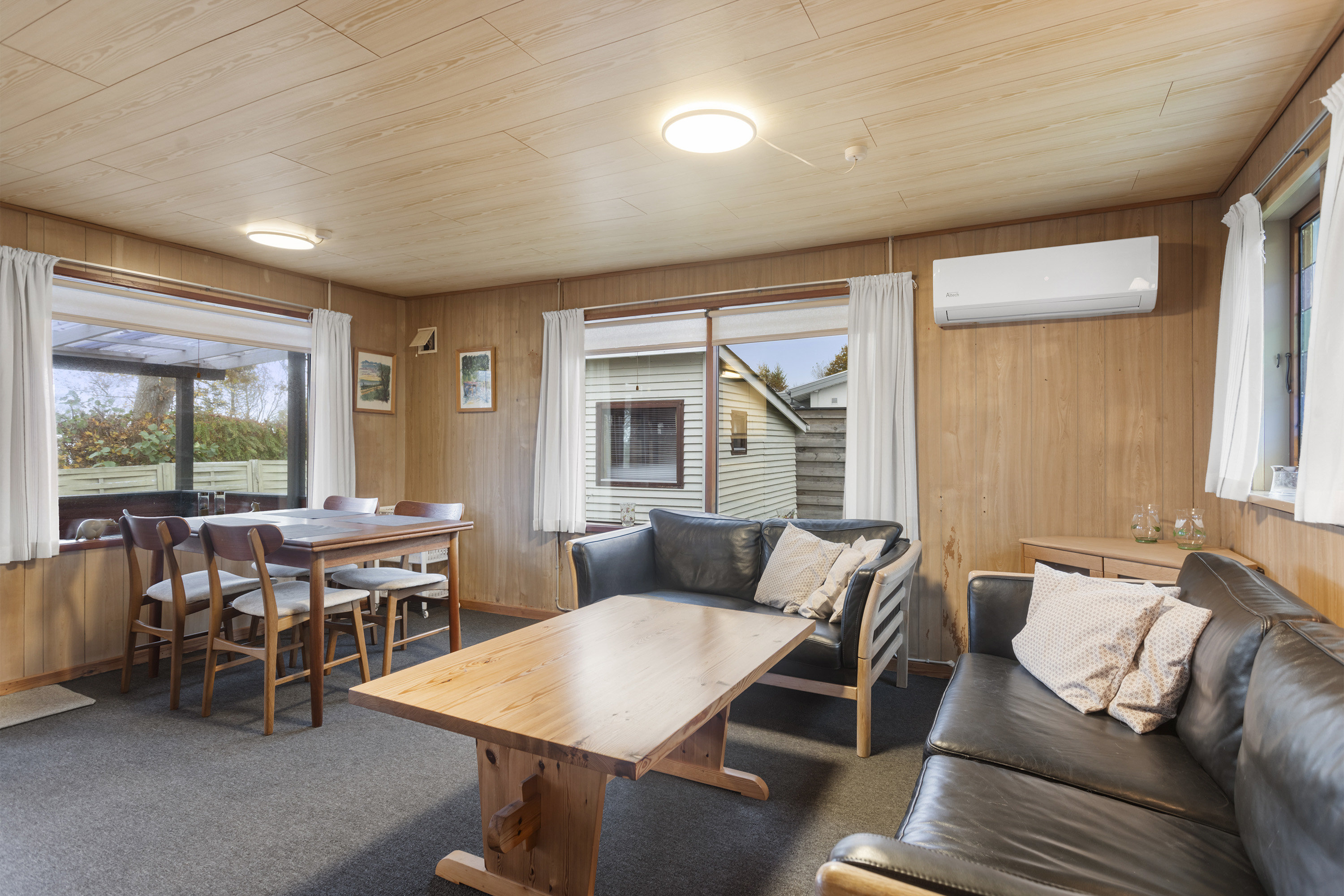 Fremhævet stue billede i fuldskærmstilstand. Billede af Nordre Strandvej 4, 9300 Sæby