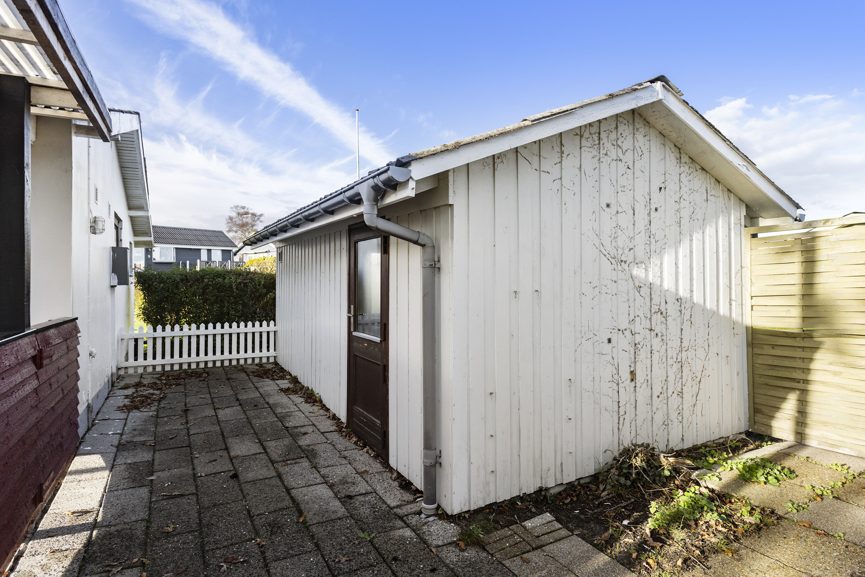 Fremhævet facade billede i fuldskærmstilstand. Billede af Nordre Strandvej 4, 9300 Sæby