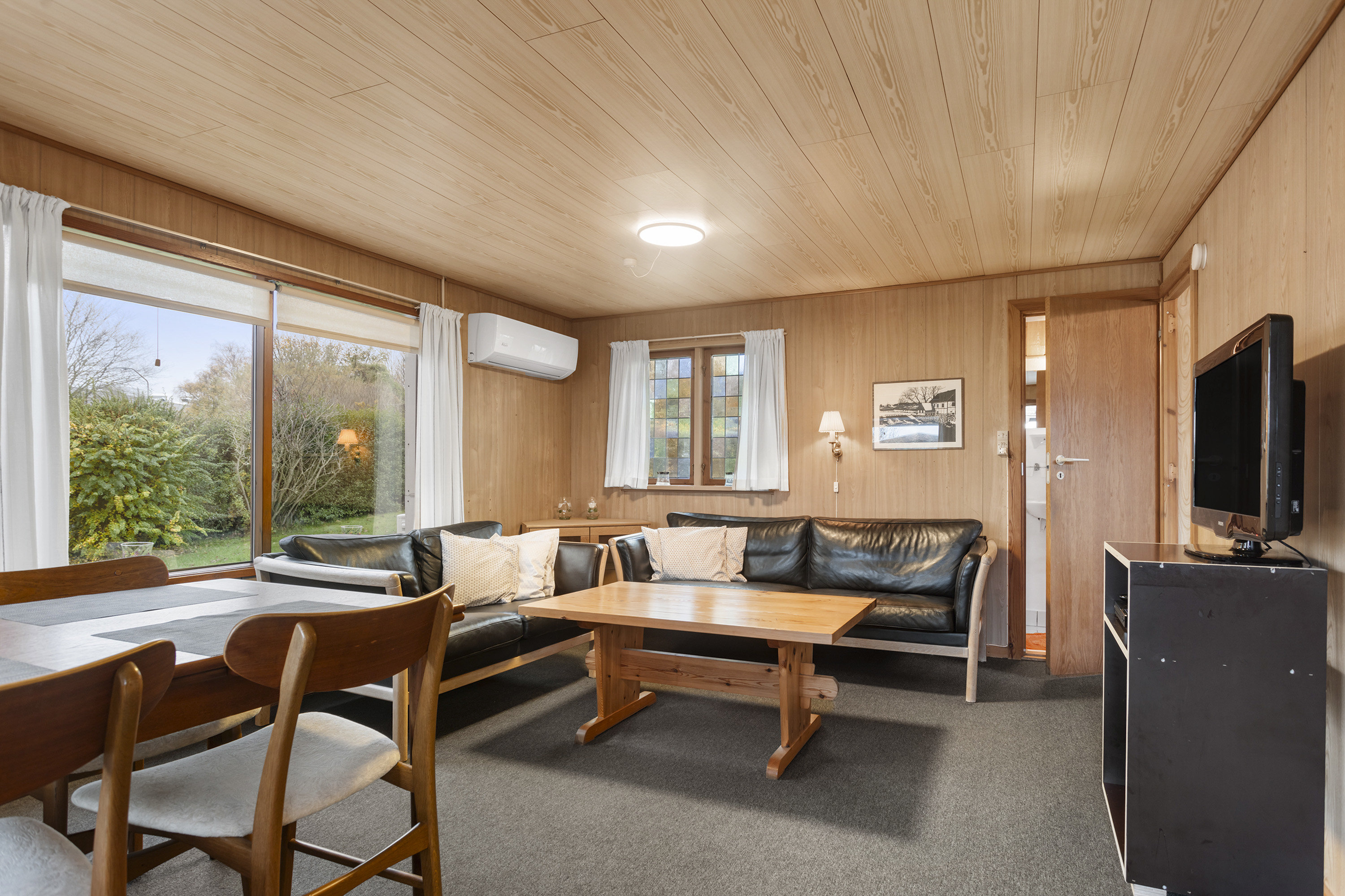 Fremhævet stue billede i fuldskærmstilstand. Billede af Nordre Strandvej 4, 9300 Sæby