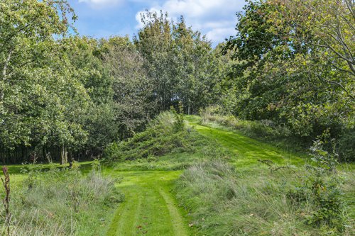 Fremhævet grund billede i fuldskærmstilstand. Billede af Puggårdsvej 17, Sejstrup, 6740 Bramming