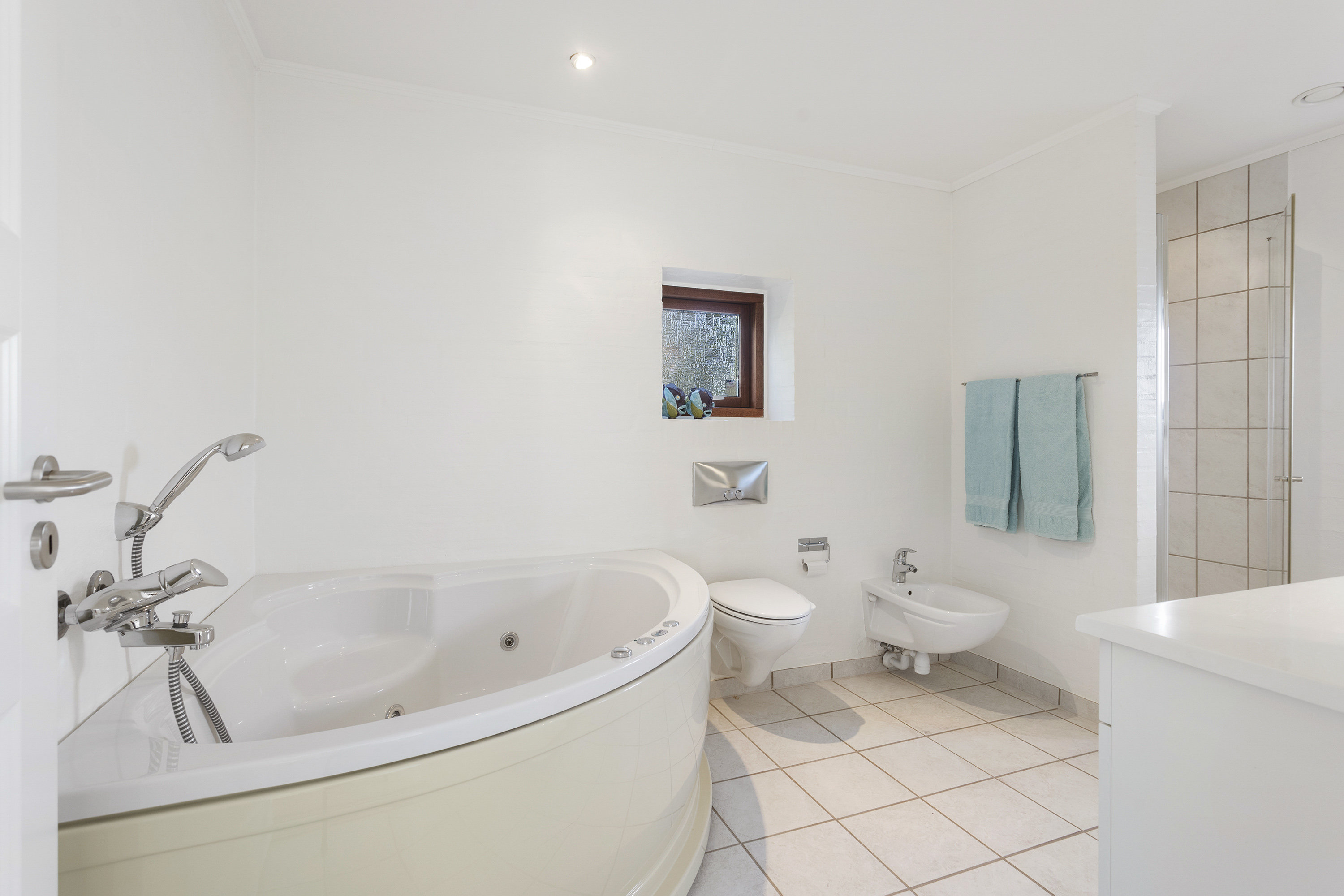 Fremhævet badeværelse billede i fuldskærmstilstand. Billede af Rigelvej 22, Kilden, 9900 Frederikshavn