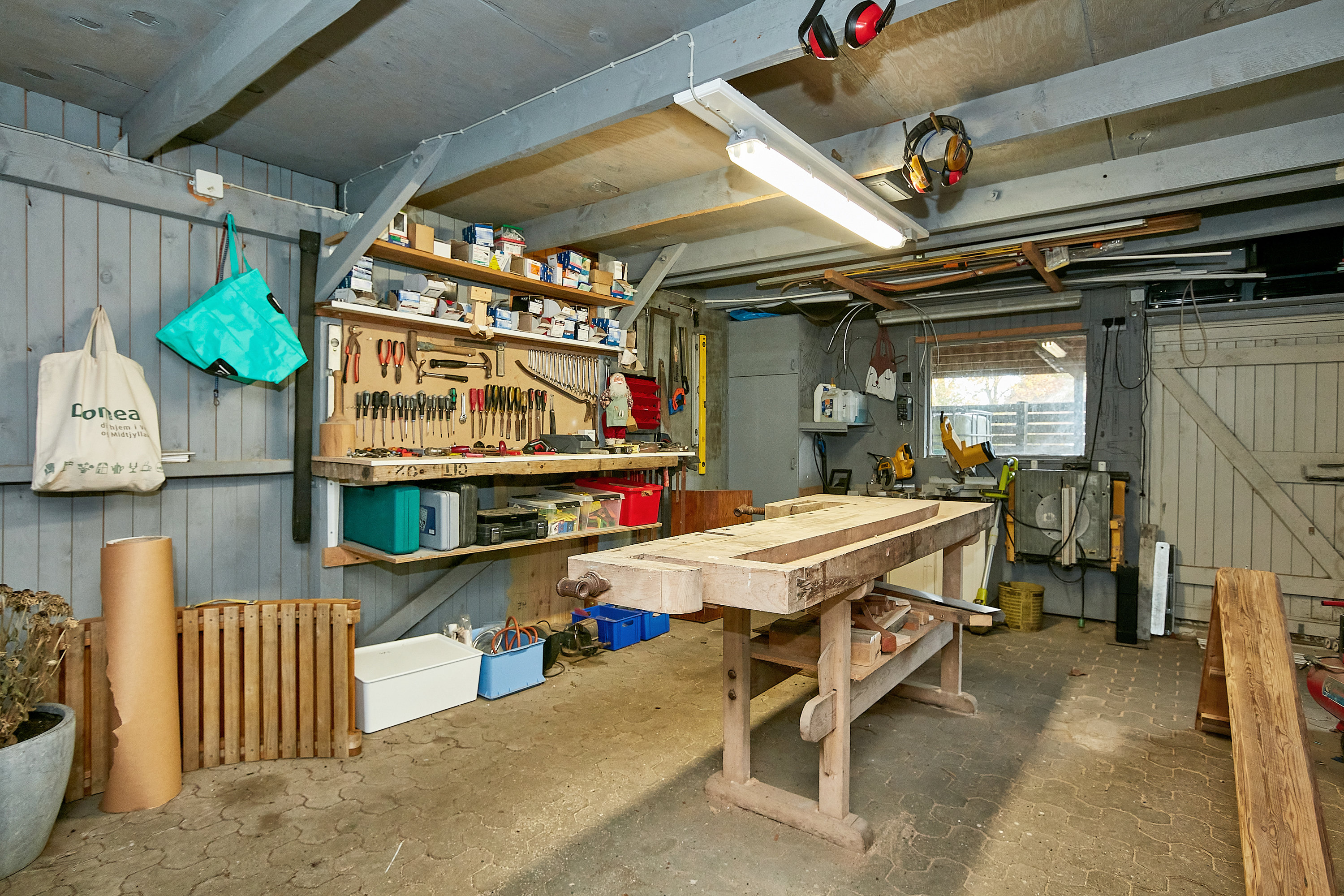 Fremhævet værksted billede i fuldskærmstilstand. Billede af Bakkegårdsparken 4, 7171 Uldum