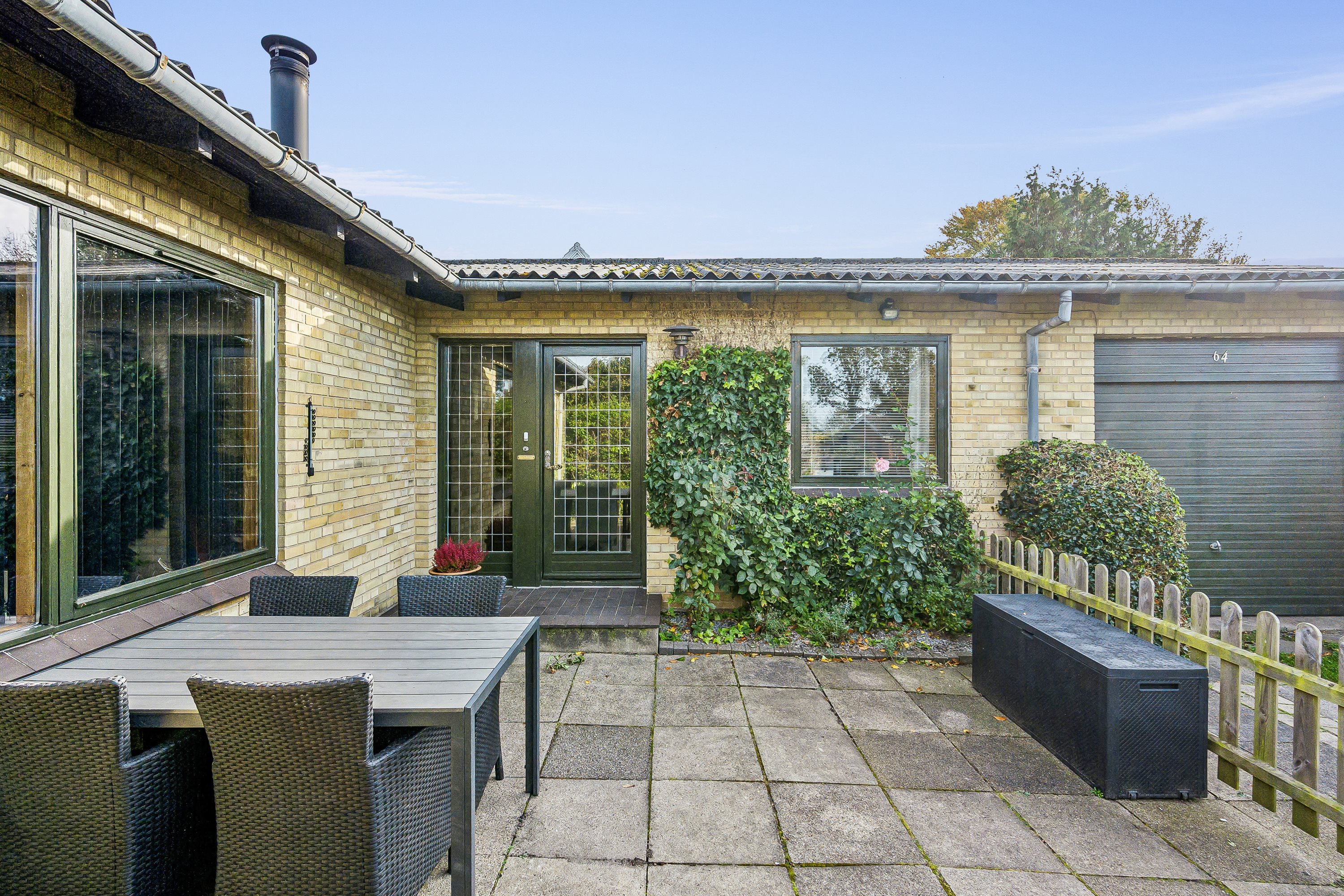 Fremhævet terrasse billede i fuldskærmstilstand. Billede af Dannebrogsgade 64, 9700 Brønderslev