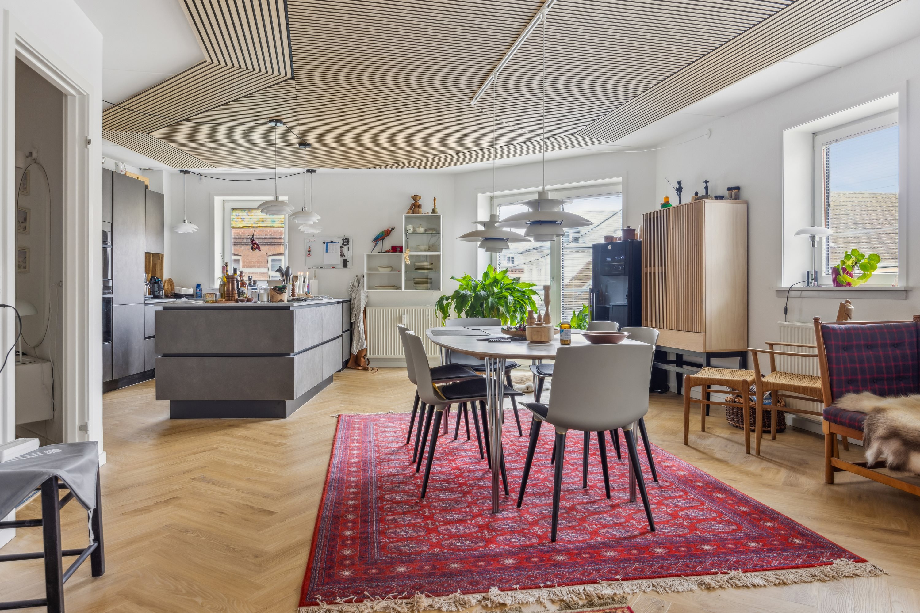 Fremhævet stue billede i fuldskærmstilstand. Billede af Vestergade 1, 1. tv., 9500 Hobro