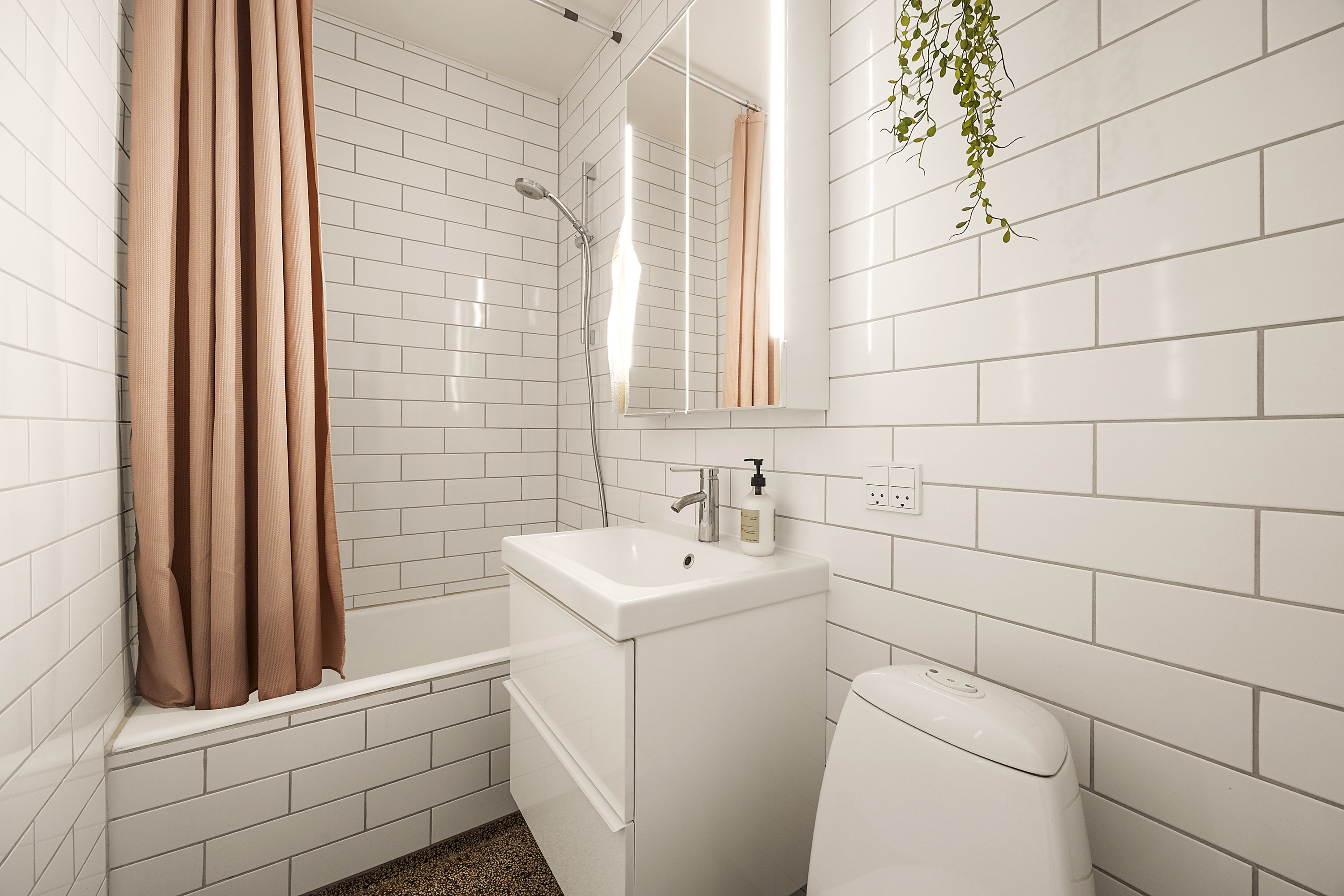 Fremhævet badeværelse billede i fuldskærmstilstand. Billede af Nørre Søgade 37C, 1. 4., 1370 København K